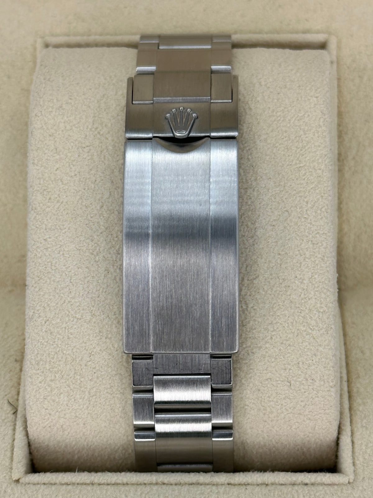Rolex Submariner "Hulk" 40mm 116610LV Green Dial