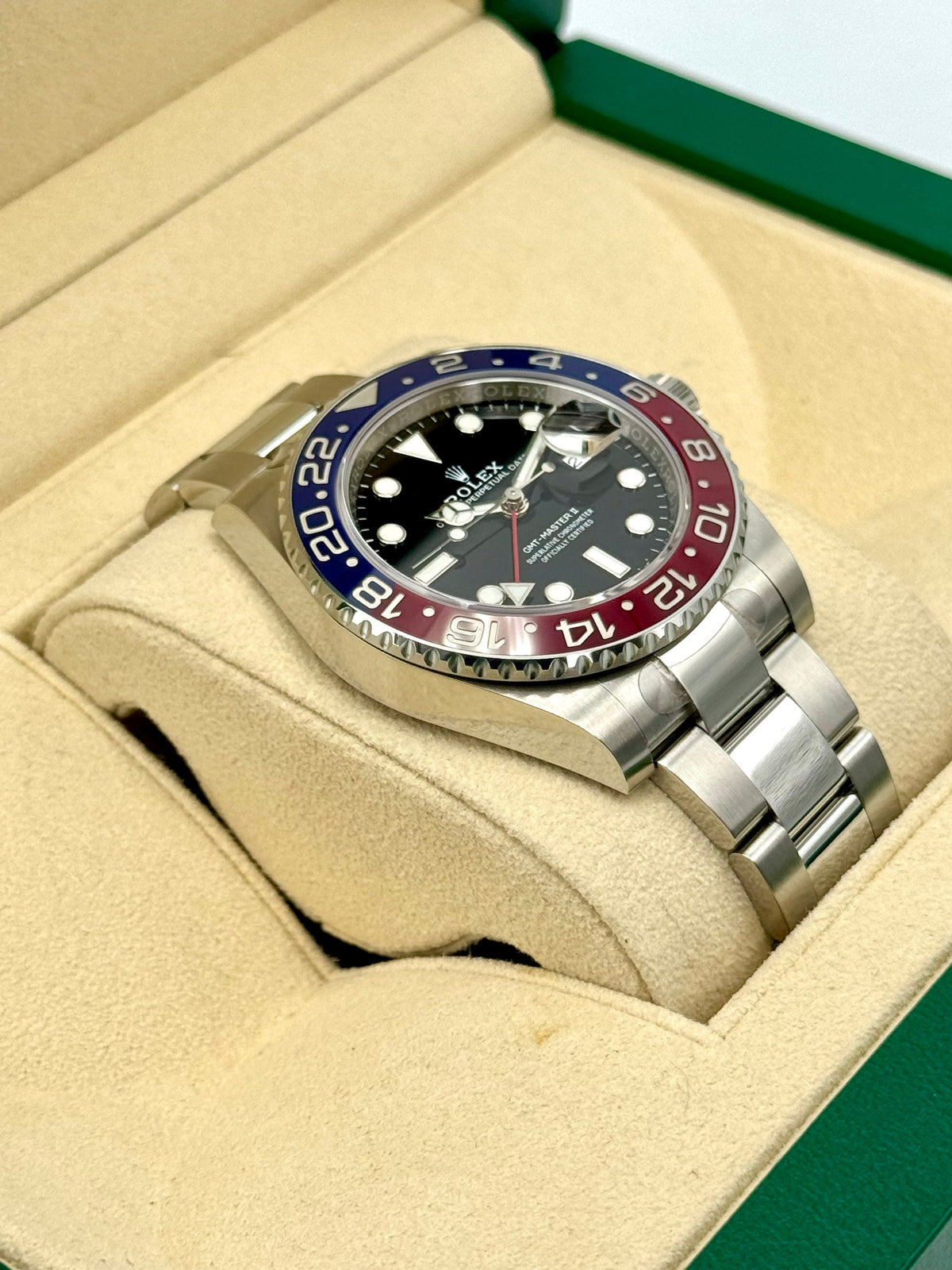 2022 Rolex GMT-Master II "Pepsi" 40mm 126710BLRO Oyster