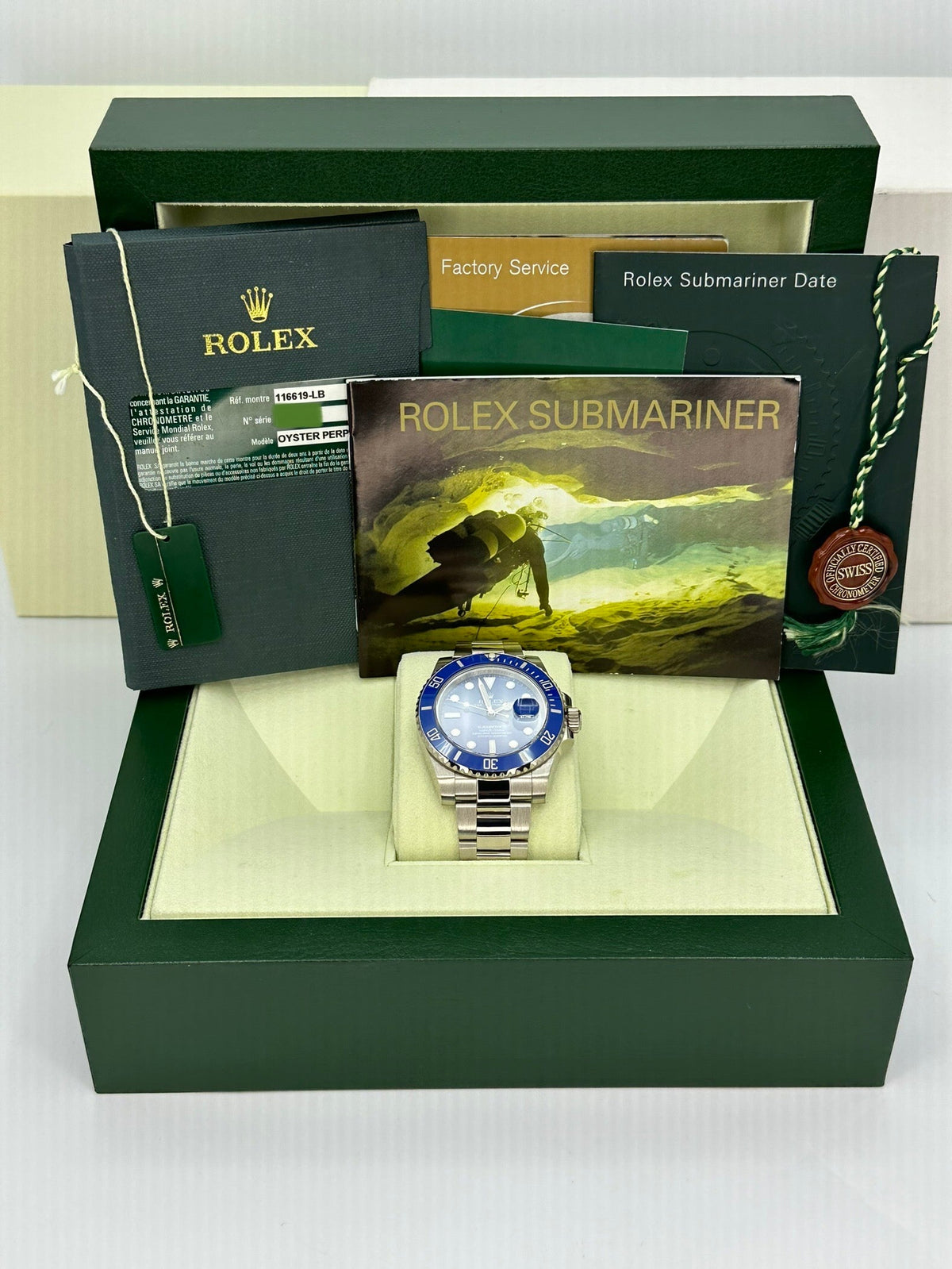 2009 Rolex Submariner “Smurf” 40mm 116619LB White Gold Blue Dial