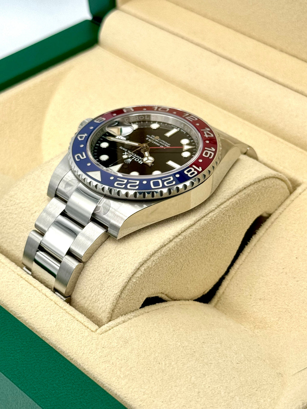 2022 Rolex GMT-Master II "Pepsi" 40mm 126710BLRO Oyster