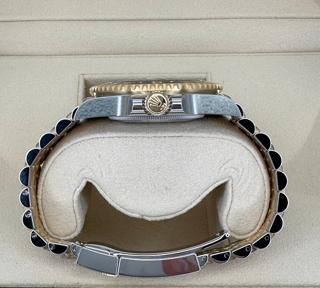 2023 Rolex GMT-Master II 40mm 126713GRNR Two-Tone Jubilee Black Dial