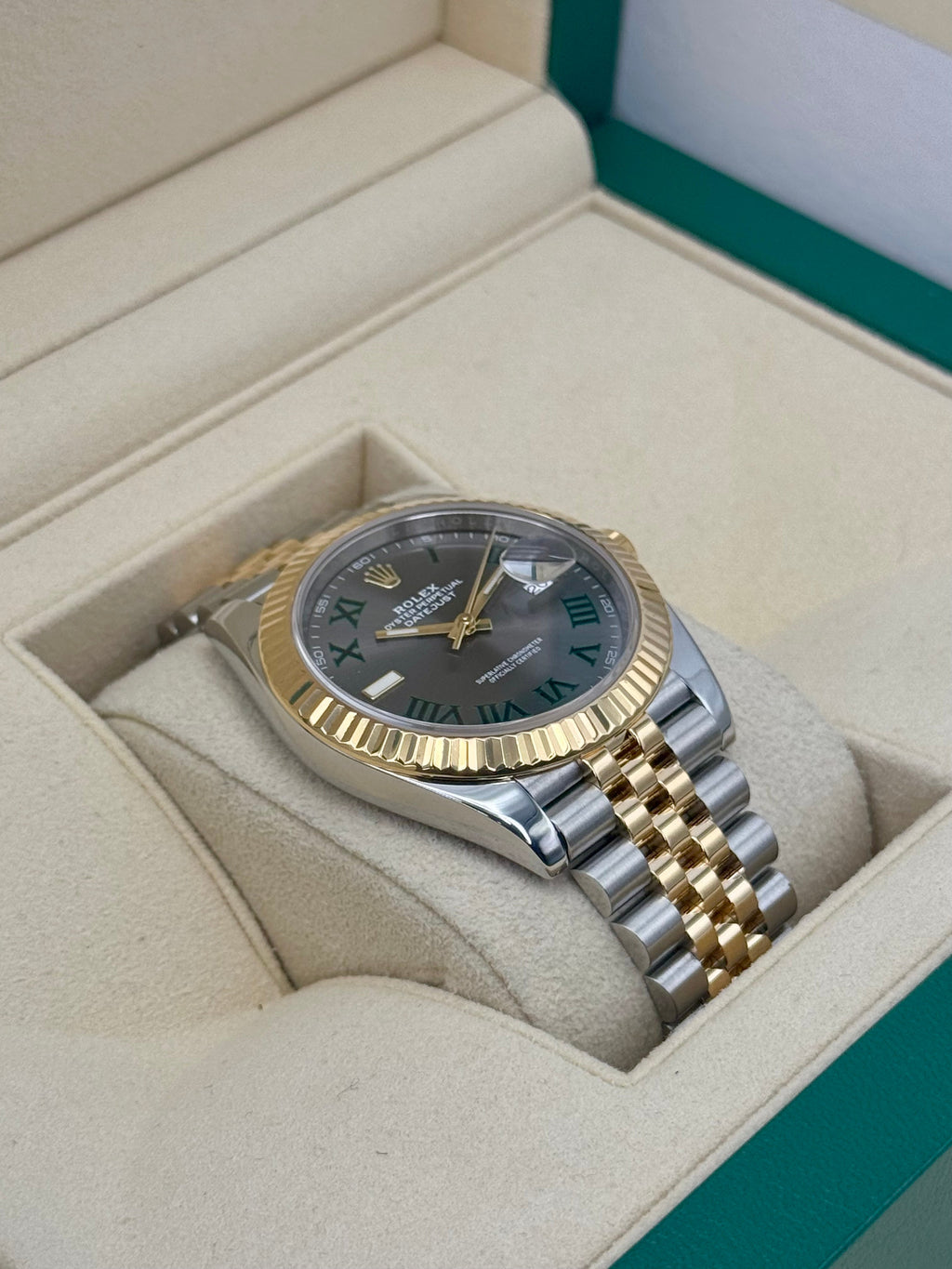 2022 Rolex Datejust 41mm 126333 Two-Tone Jubilee Wimbledon Dial