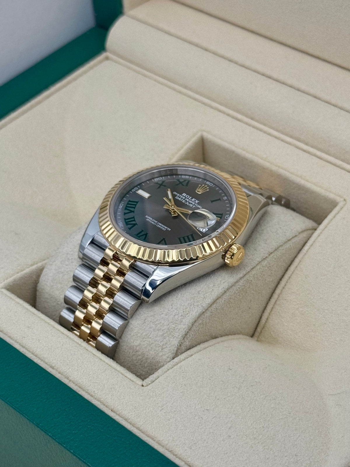 2022 Rolex Datejust 41mm 126333 Two-Tone Jubilee Wimbledon Dial