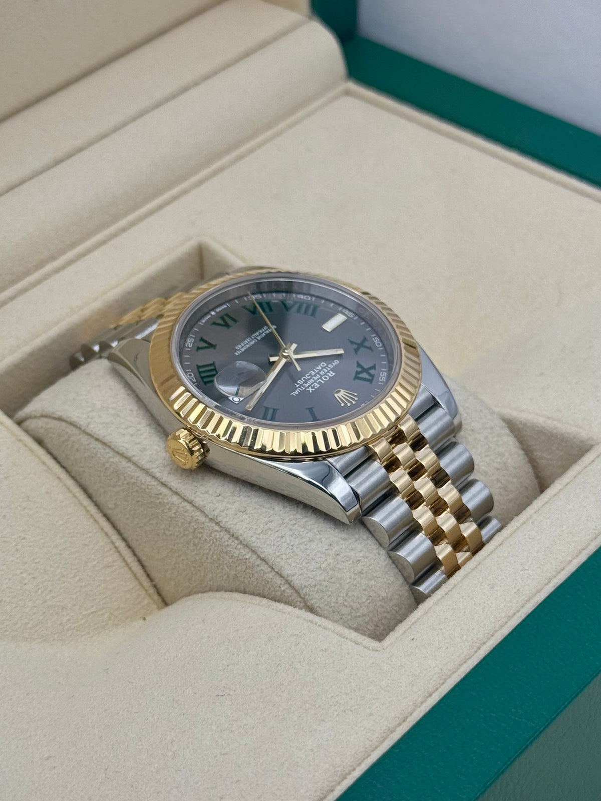 2022 Rolex Datejust 41mm 126333 Two-Tone Jubilee Wimbledon Dial