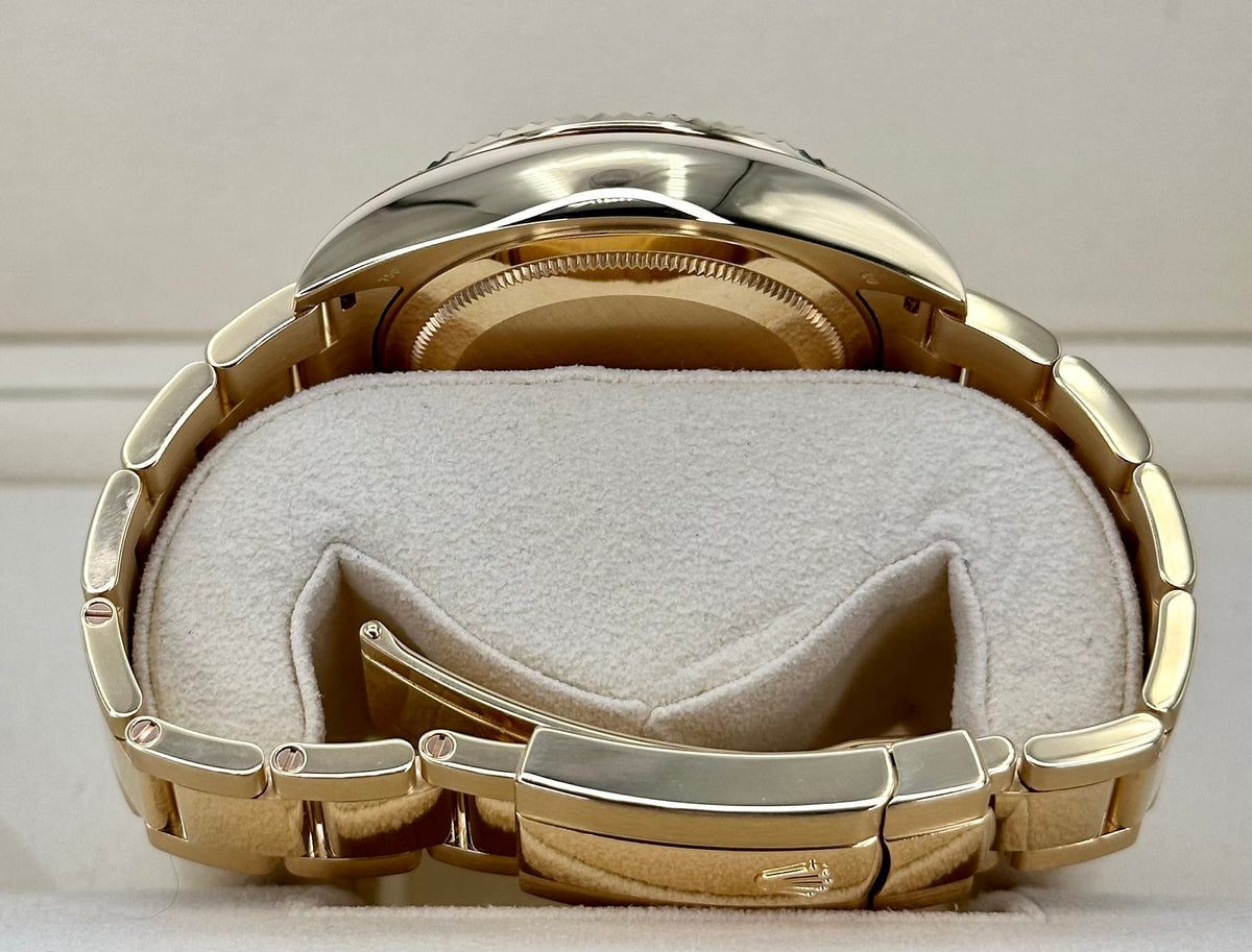 2017 Rolex Sky-Dweller 42mm 326938 Yellow Gold Oyster Champagne Dial