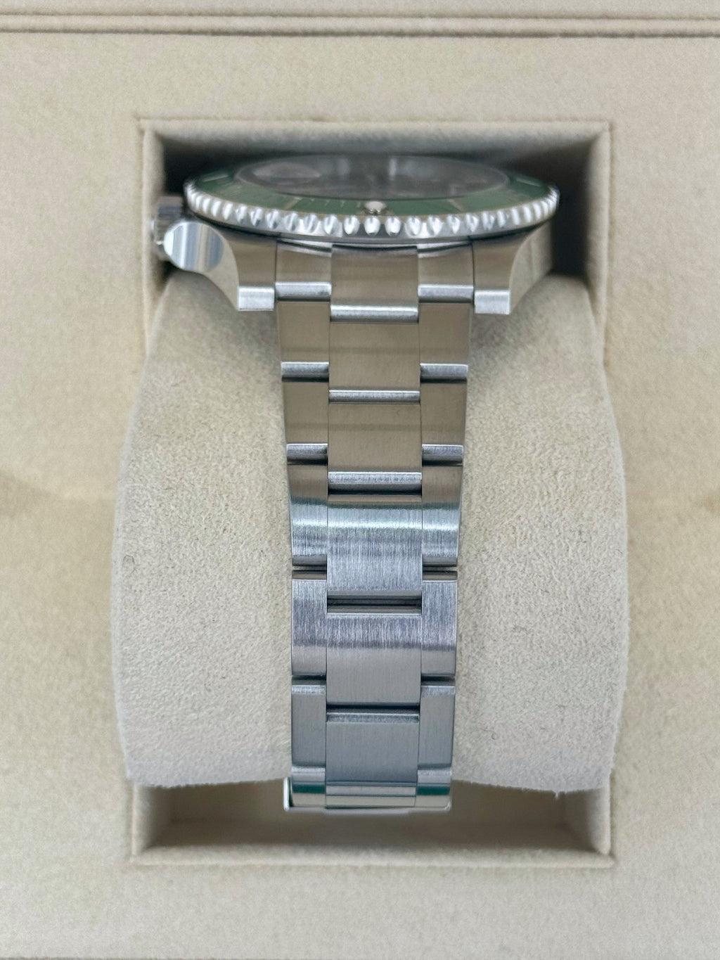 2019 Rolex Submariner "Hulk" 40mm 116610LV Green Dial