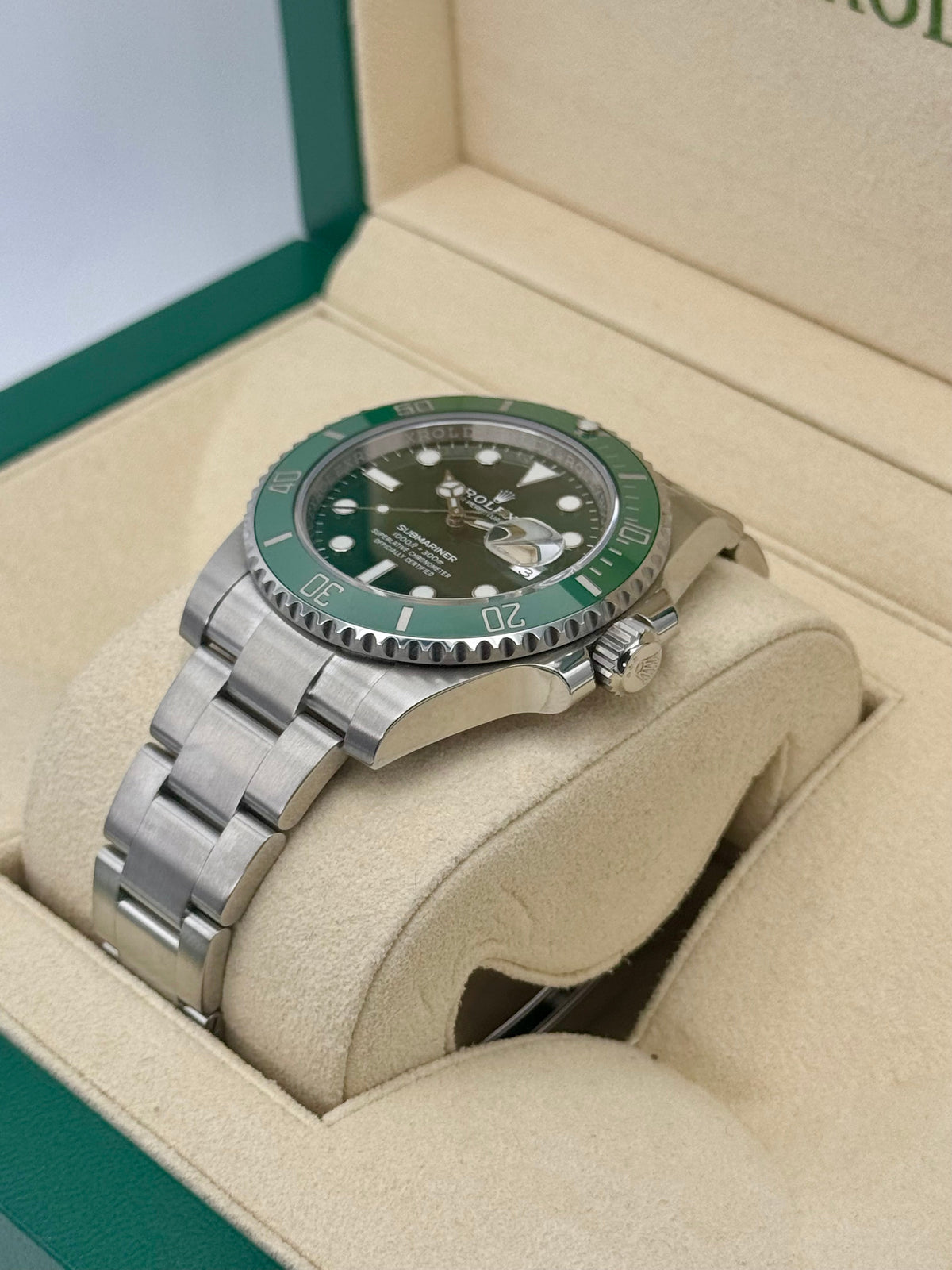 2019 Rolex Submariner "Hulk" 40mm 116610LV Green Dial