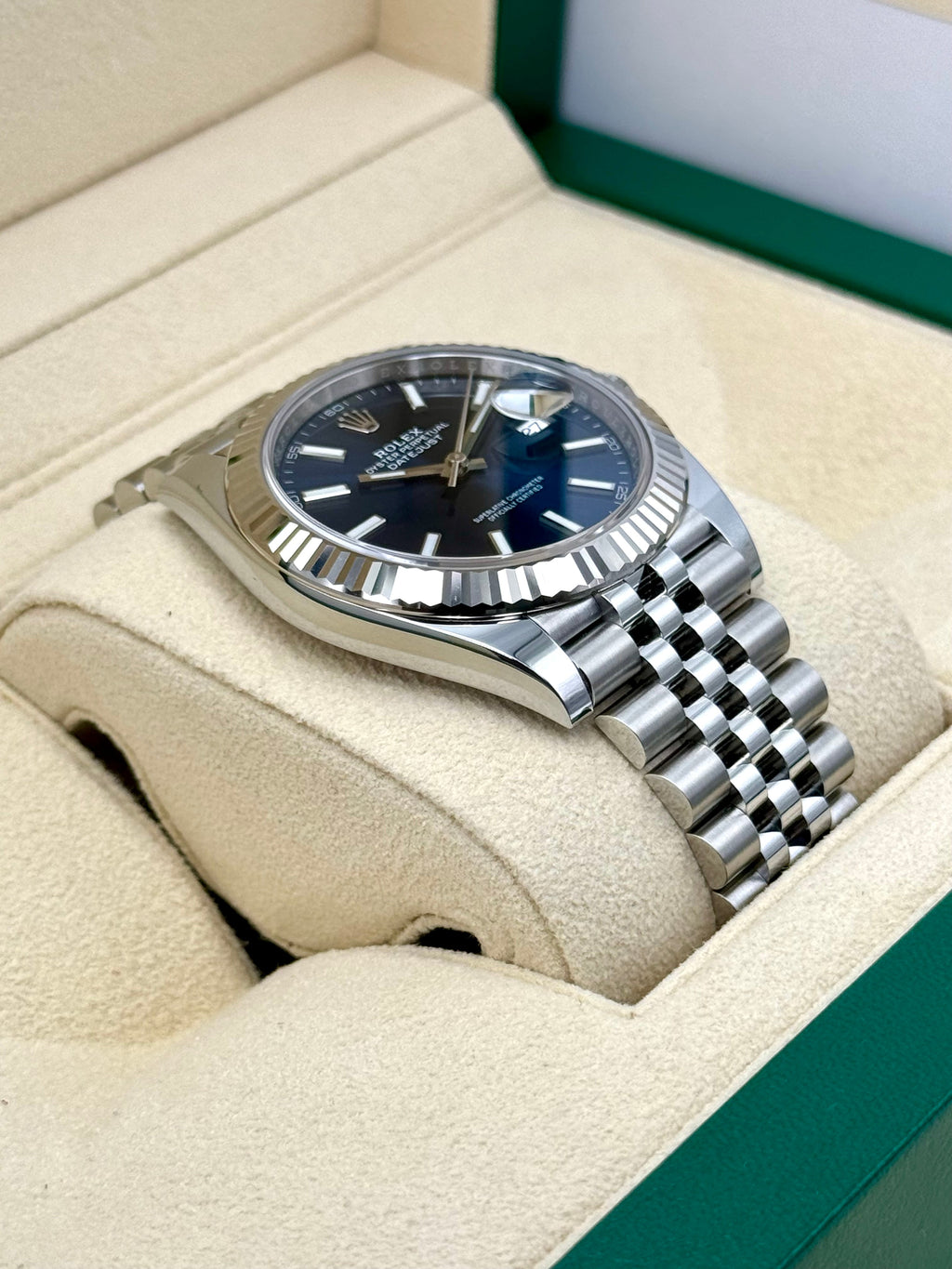 NEW 2024 Rolex Datejust 41mm 126334 Stainless Steel Jubilee Blue Dial