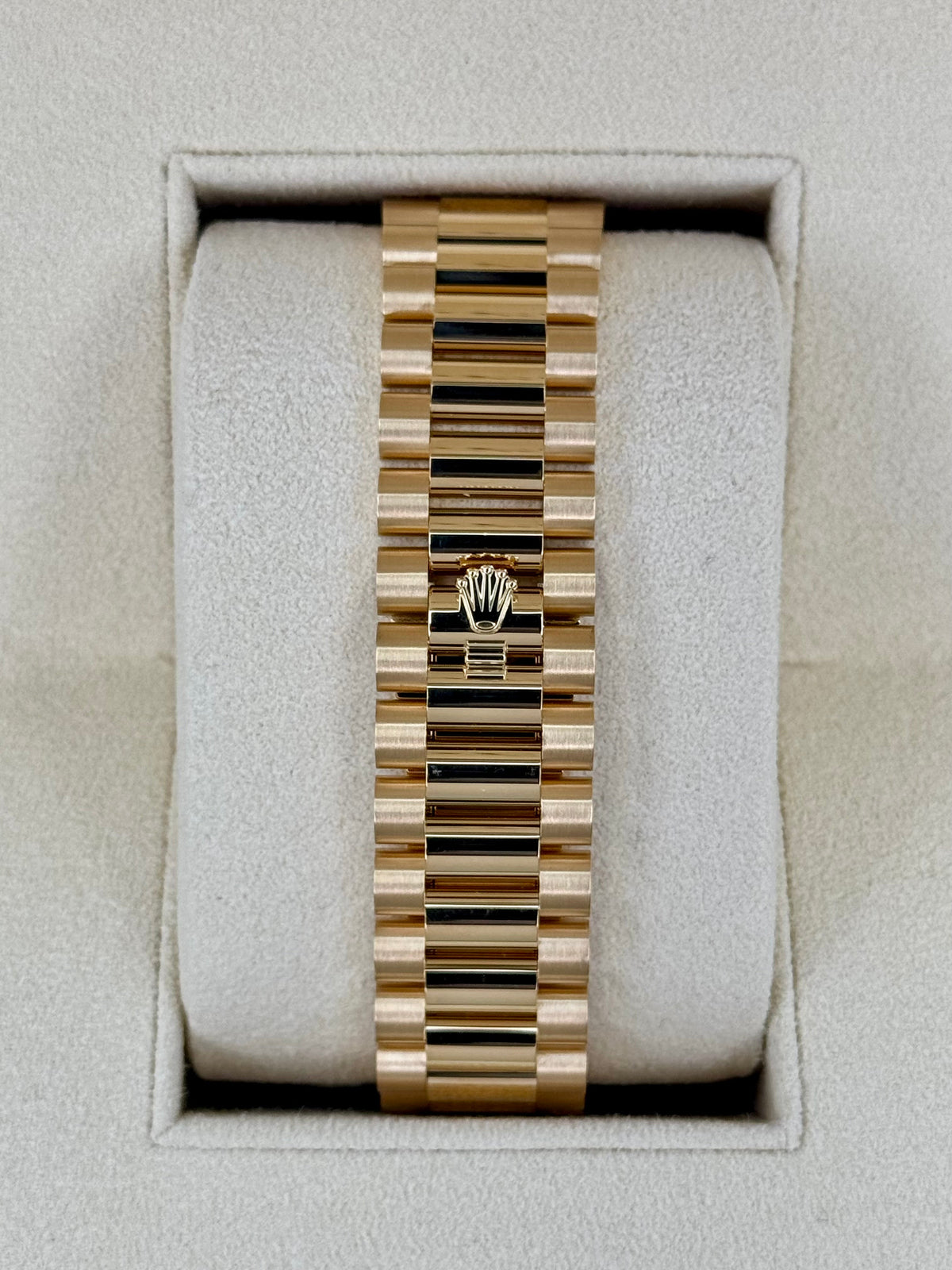 NEW 2025 Rolex Day-Date 40mm 228238 Black Diamond Baguette Dial