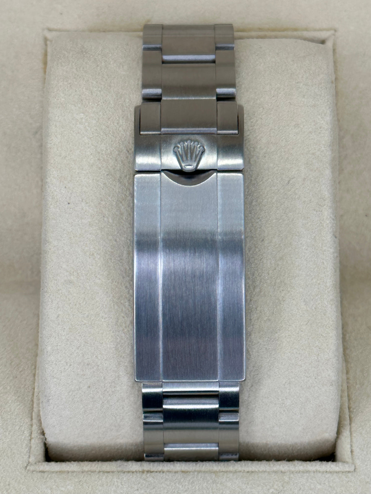 2016 Rolex Submariner "Hulk" 40mm 116610LV Green Dial