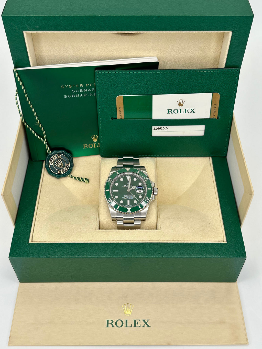 2016 Rolex Submariner "Hulk" 40mm 116610LV Green Dial