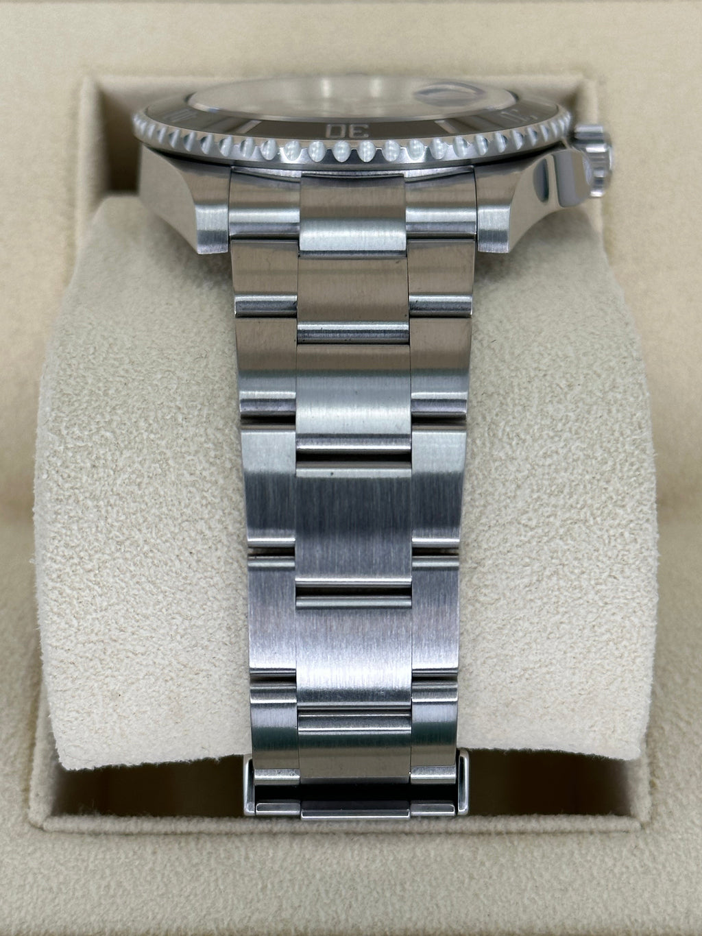 2022 Rolex Submariner 41mm 126610LN Stainless Steel Black Dial