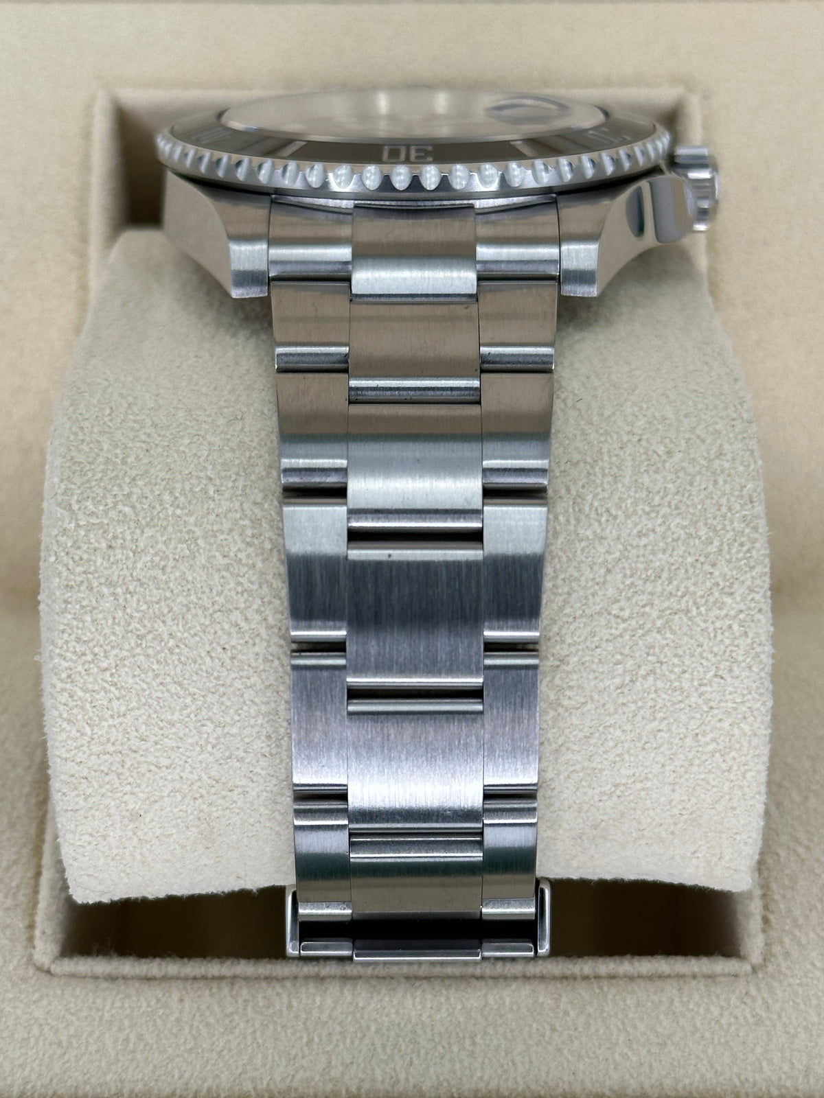 2022 Rolex Submariner 41mm 126610LN Stainless Steel Black Dial