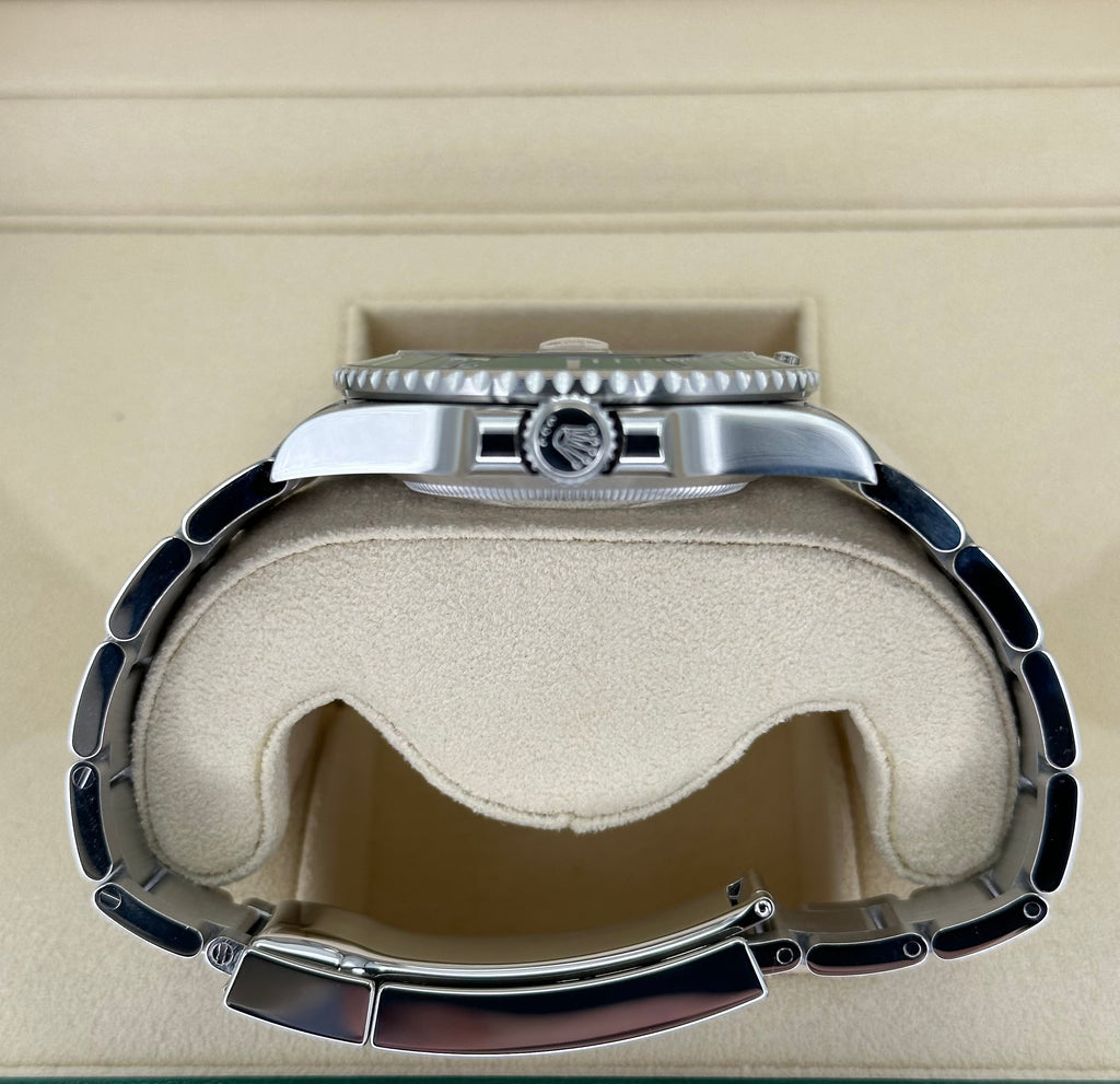 2022 Rolex Submariner "Starbucks" 41mm 126610LV Black Dial
