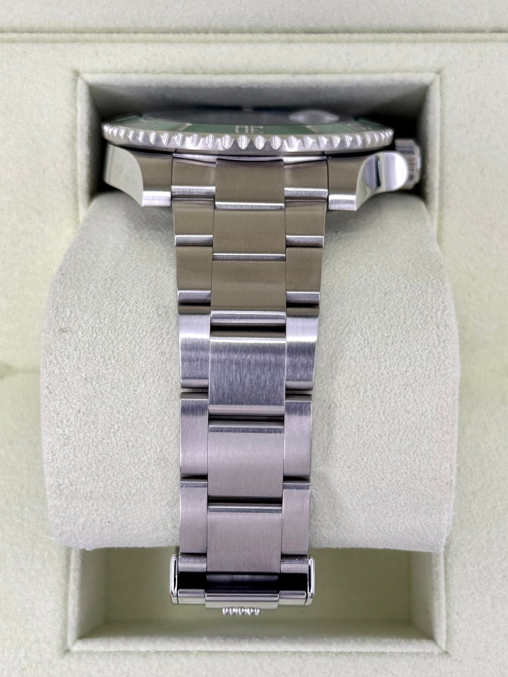 2013 Rolex Submariner "Hulk" 40mm 116610LV Green Dial