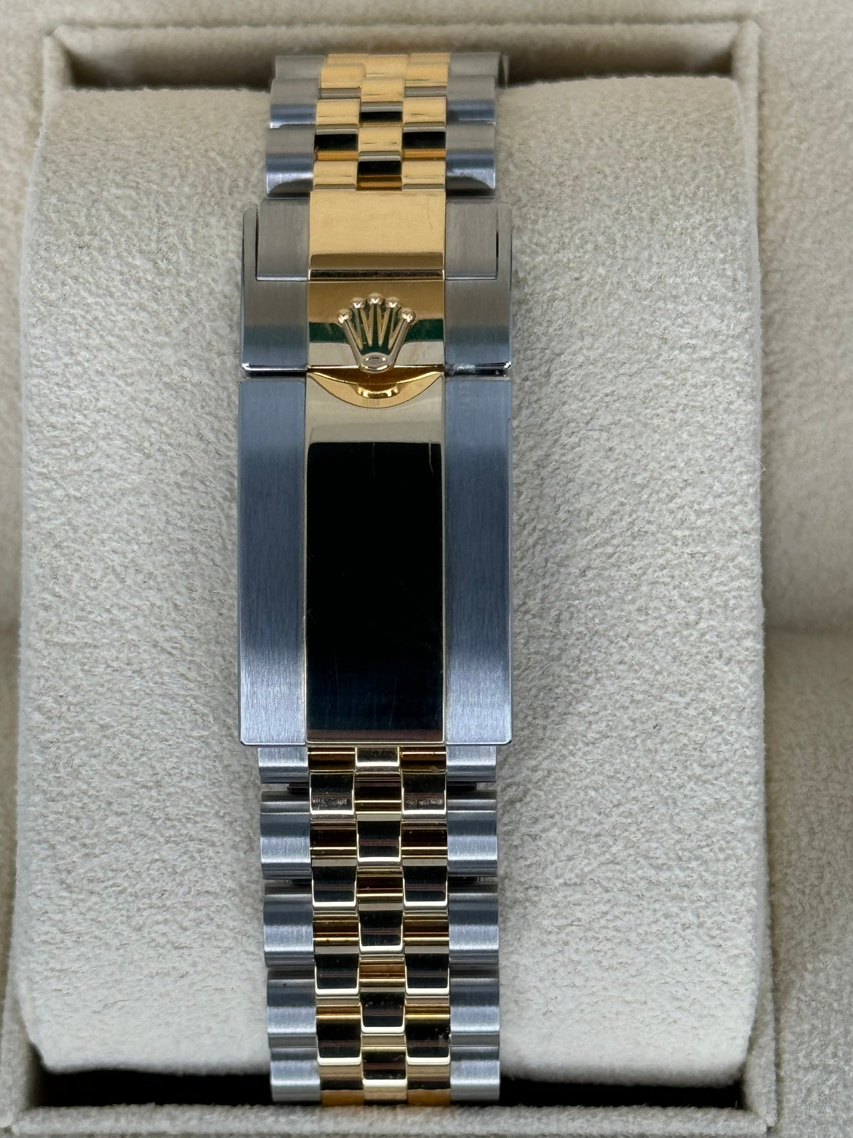 NEW 2023 Rolex GMT-Master II 40mm 126713GRNR Two-Tone Jubilee