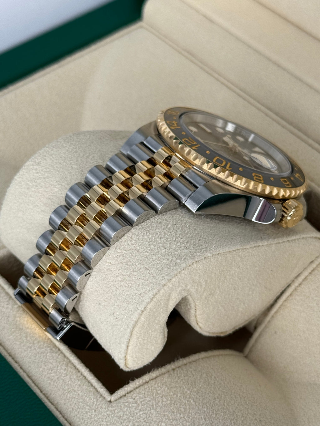 NEW 2023 Rolex GMT-Master II 40mm 126713GRNR Two-Tone Jubilee