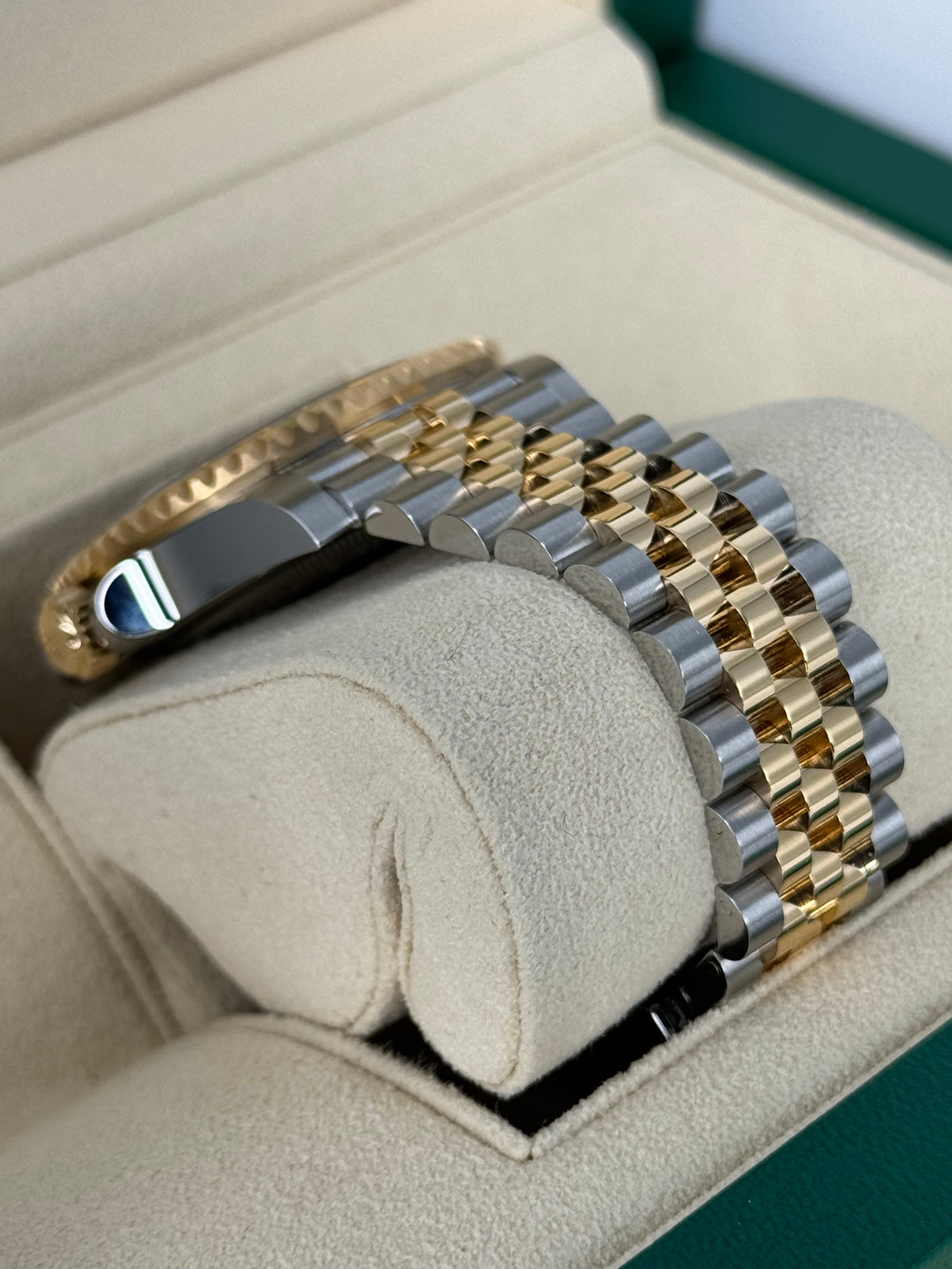 NEW 2023 Rolex GMT-Master II 40mm 126713GRNR Two-Tone Jubilee