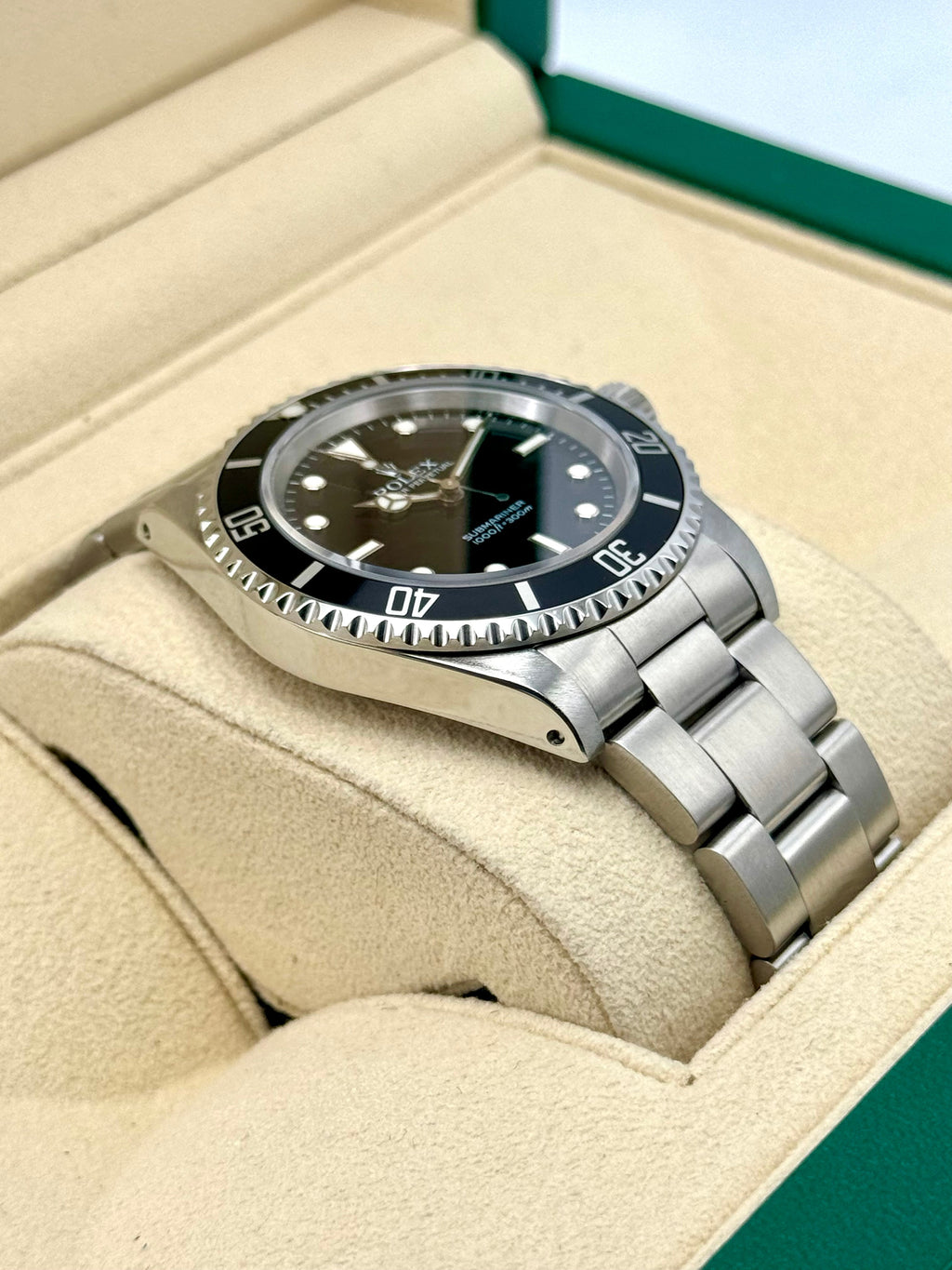 1995 Rolex Submariner 40mm 14060 Stainless Steel Black Dial