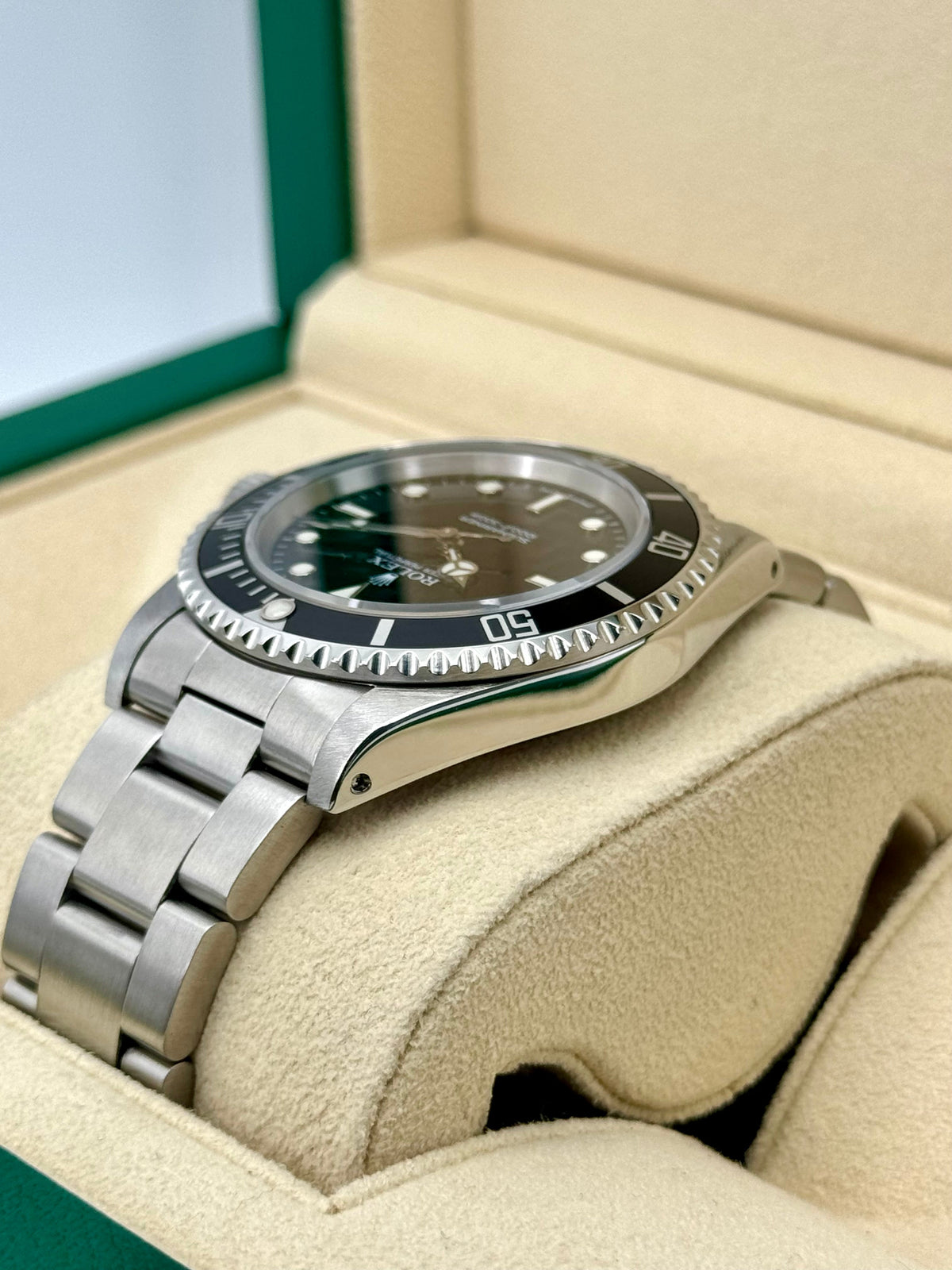 1995 Rolex Submariner 40mm 14060 Stainless Steel Black Dial