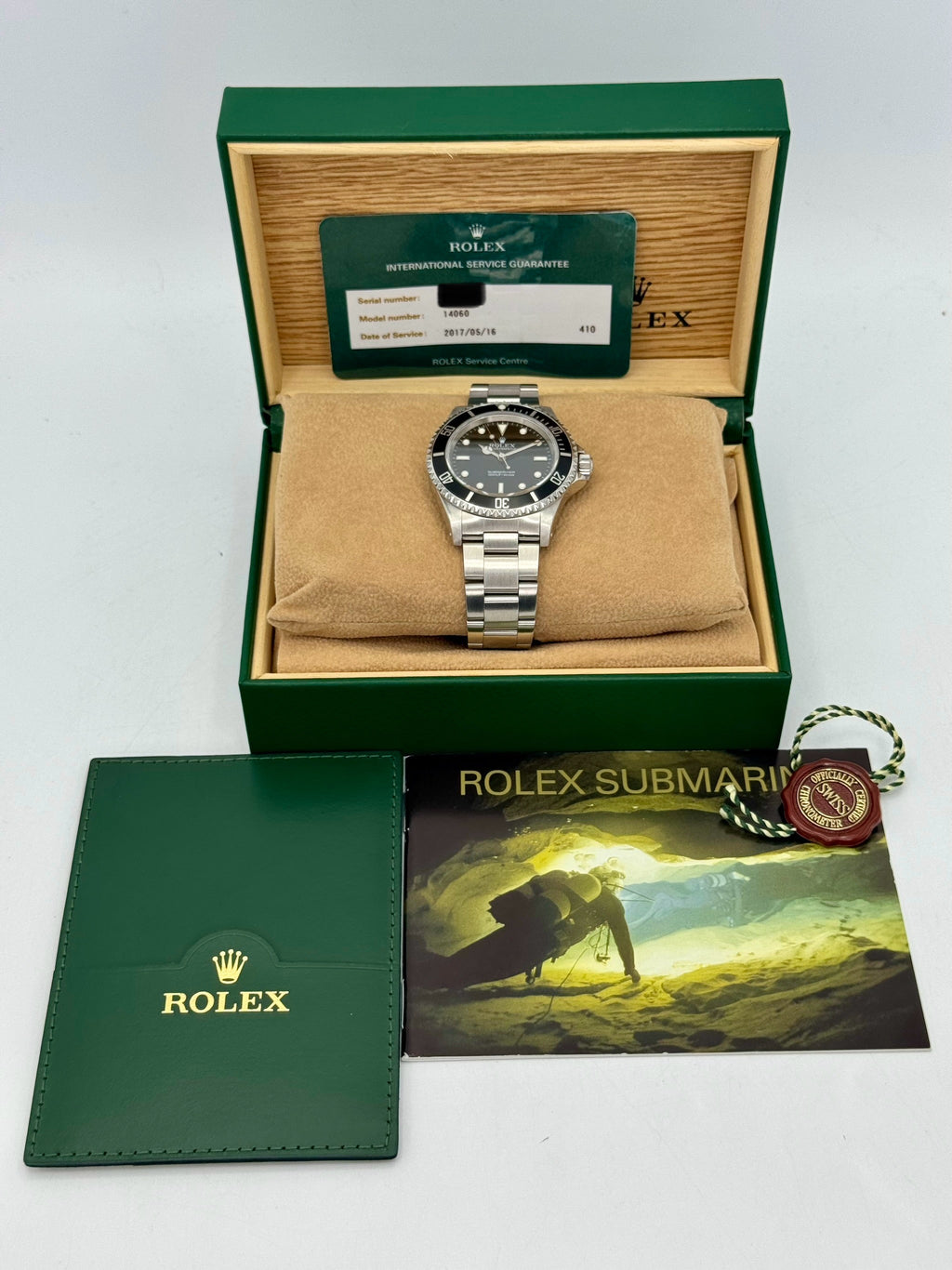 1995 Rolex Submariner 40mm 14060 Stainless Steel Black Dial