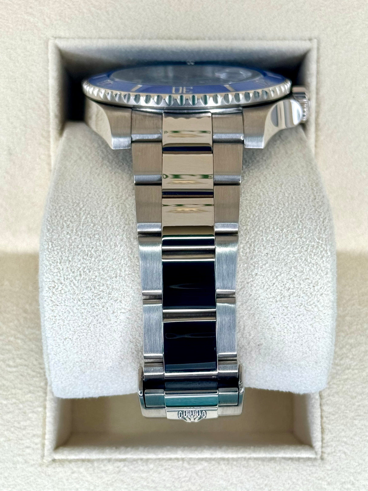 2018 Rolex Submariner "Smurf" 40mm 116619LB White Gold Blue Dial