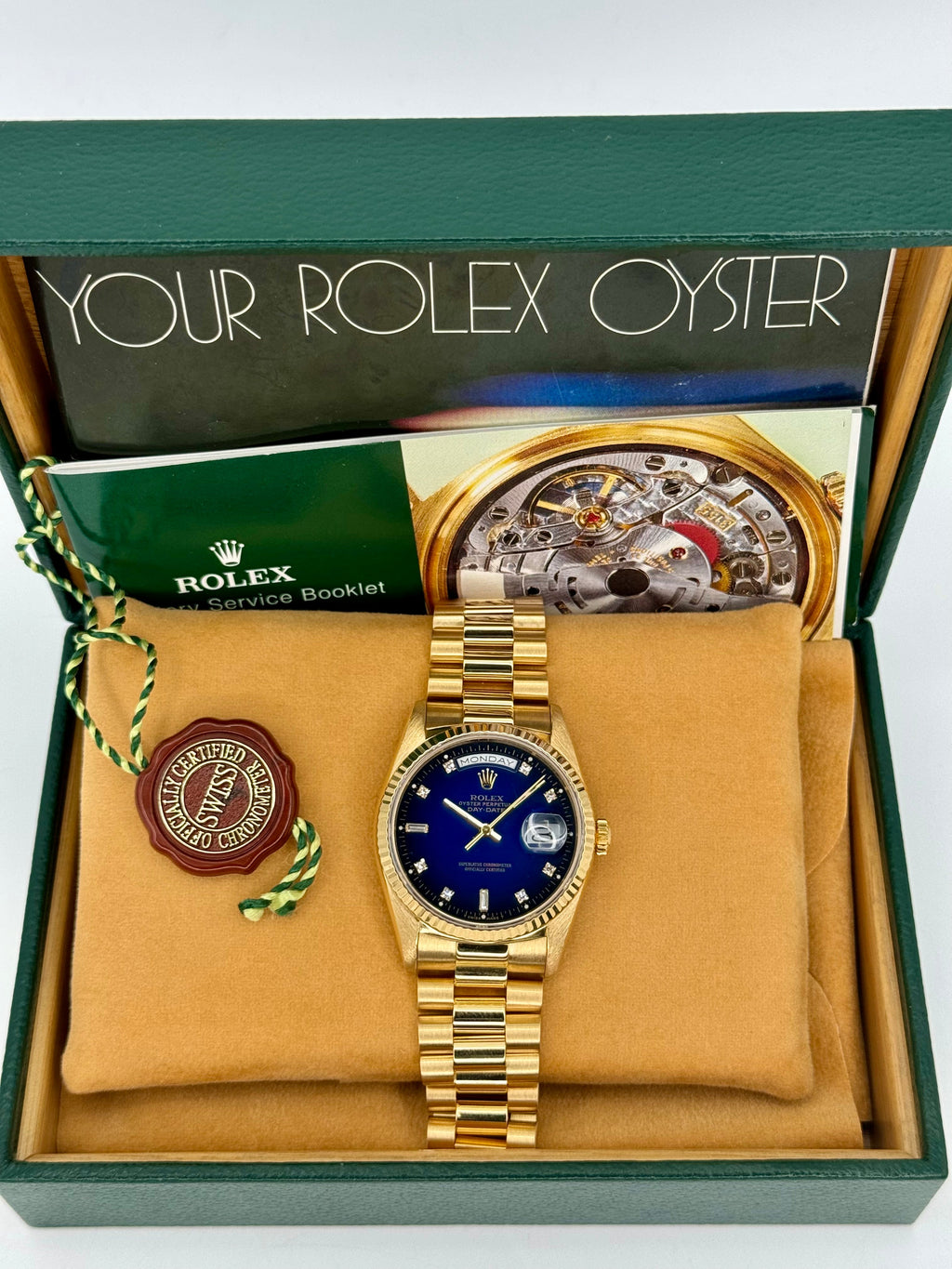 1988 Day-Date 36mm 18038 Gold Presidential Blue Vignette Dial