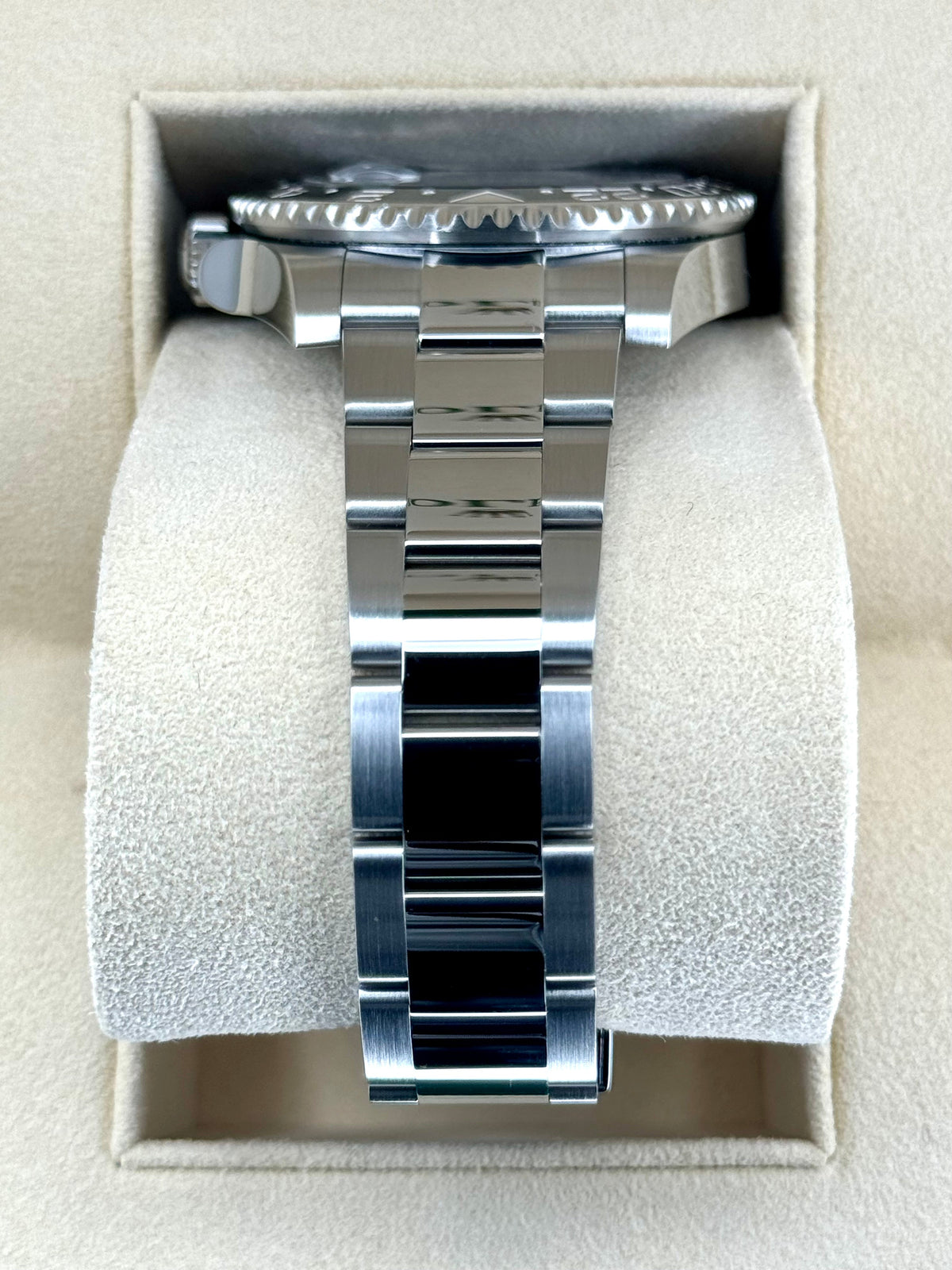 2015 Rolex GMT-Master II "Batman" 40mm 116710BLNR Oyster
