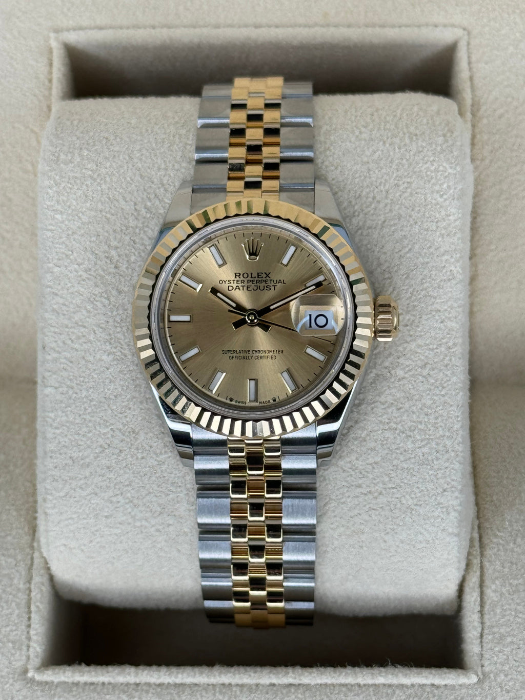 NEW 2025 Rolex Lady Datejust 28mm 279173 Jubilee Champagne Dial