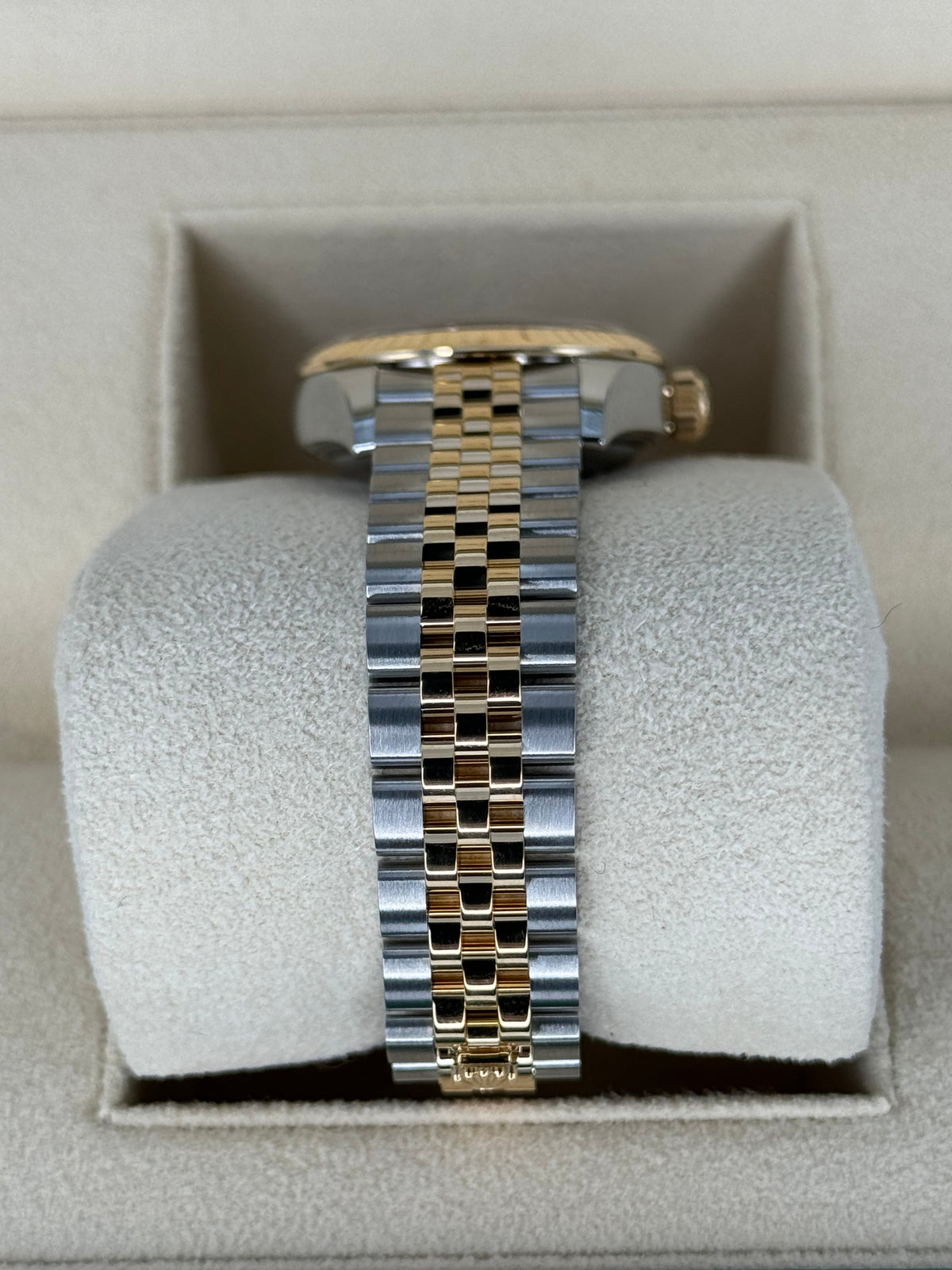 NEW 2025 Rolex Lady Datejust 28mm 279173 Jubilee Champagne Dial