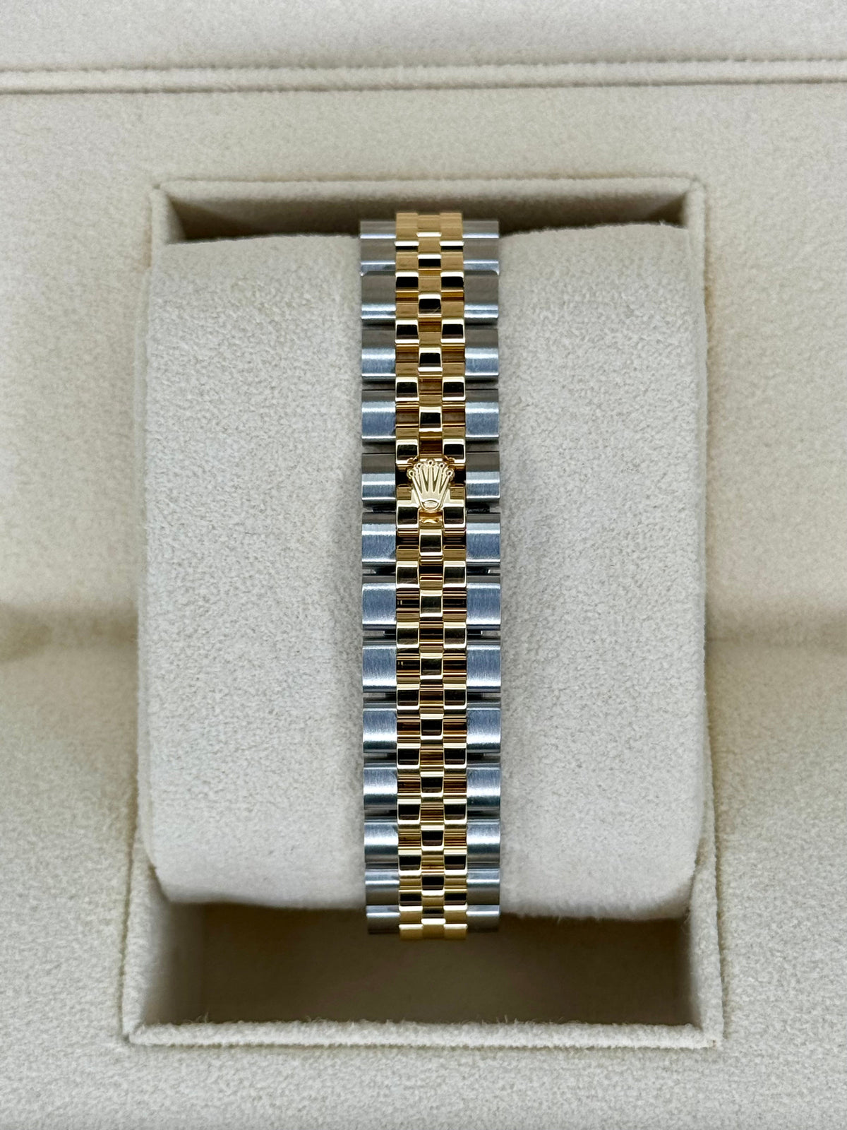 NEW 2025 Rolex Lady Datejust 28mm 279173 Two-Tone Jubilee Silver Dial