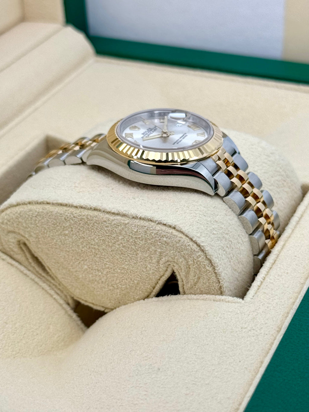 NEW 2025 Rolex Lady Datejust 28mm 279173 Two-Tone Jubilee Silver Dial