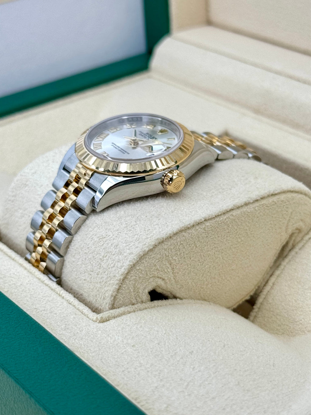 NEW 2025 Rolex Lady Datejust 28mm 279173 Two-Tone Jubilee Silver Dial