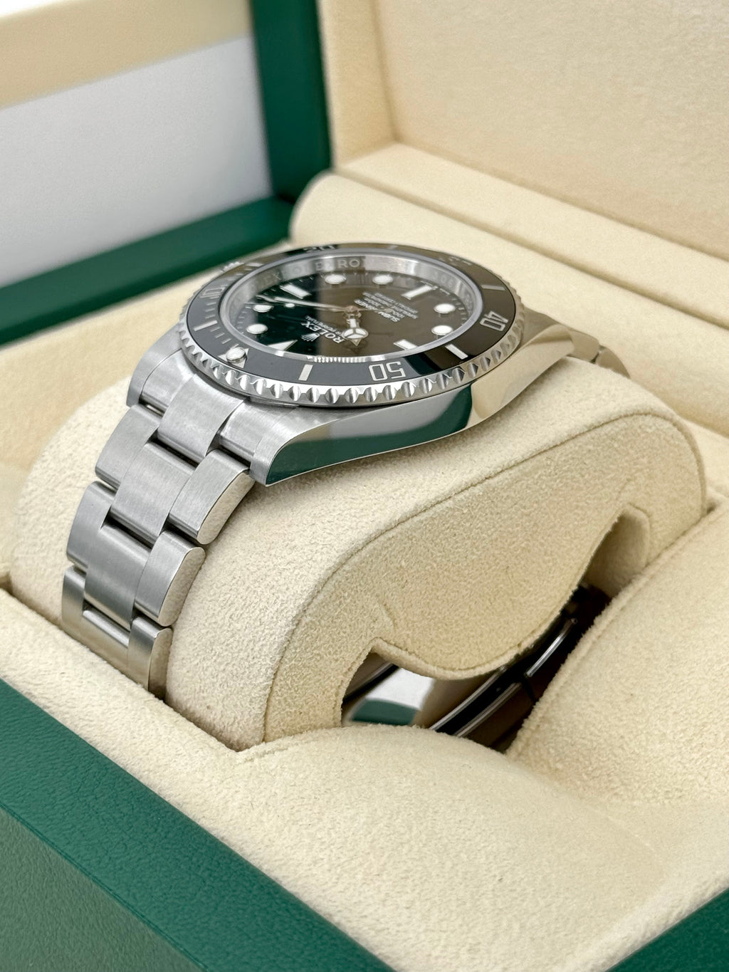 NEW 2023 Rolex  Submariner 41mm 124060 Stainless Steel Black Dial