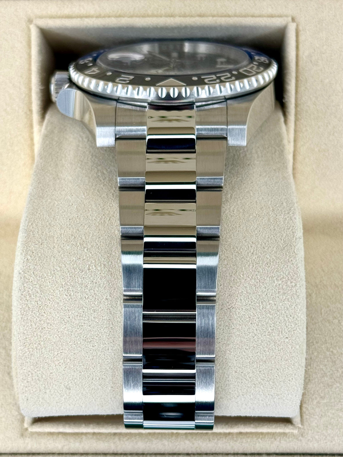 2019 Rolex GMT-Master II "Batman" 40mm 116710BLNR Oyster