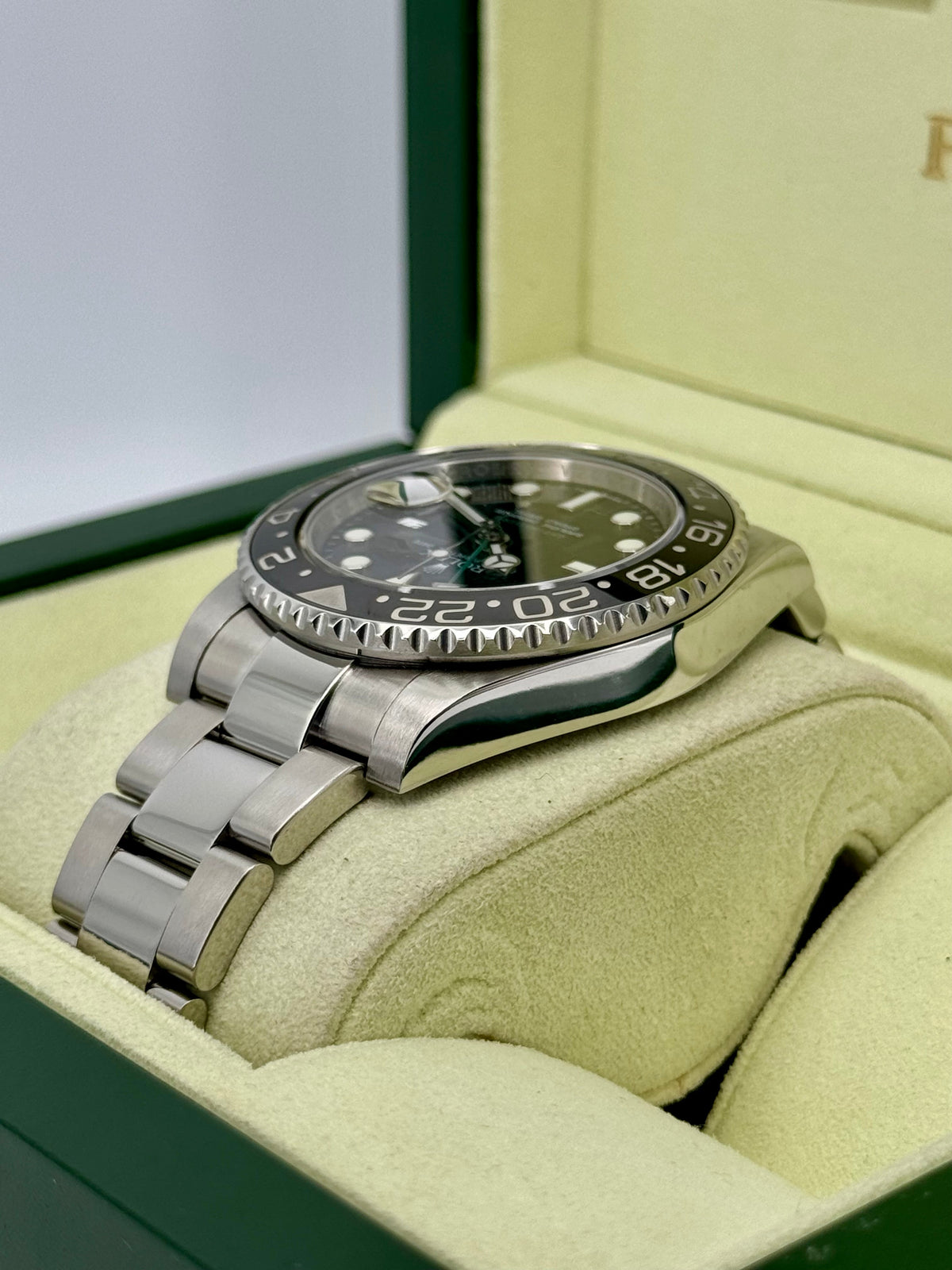 2009 Rolex GMT-Master II 40mm 116710LN Stainless Steel Black Dial