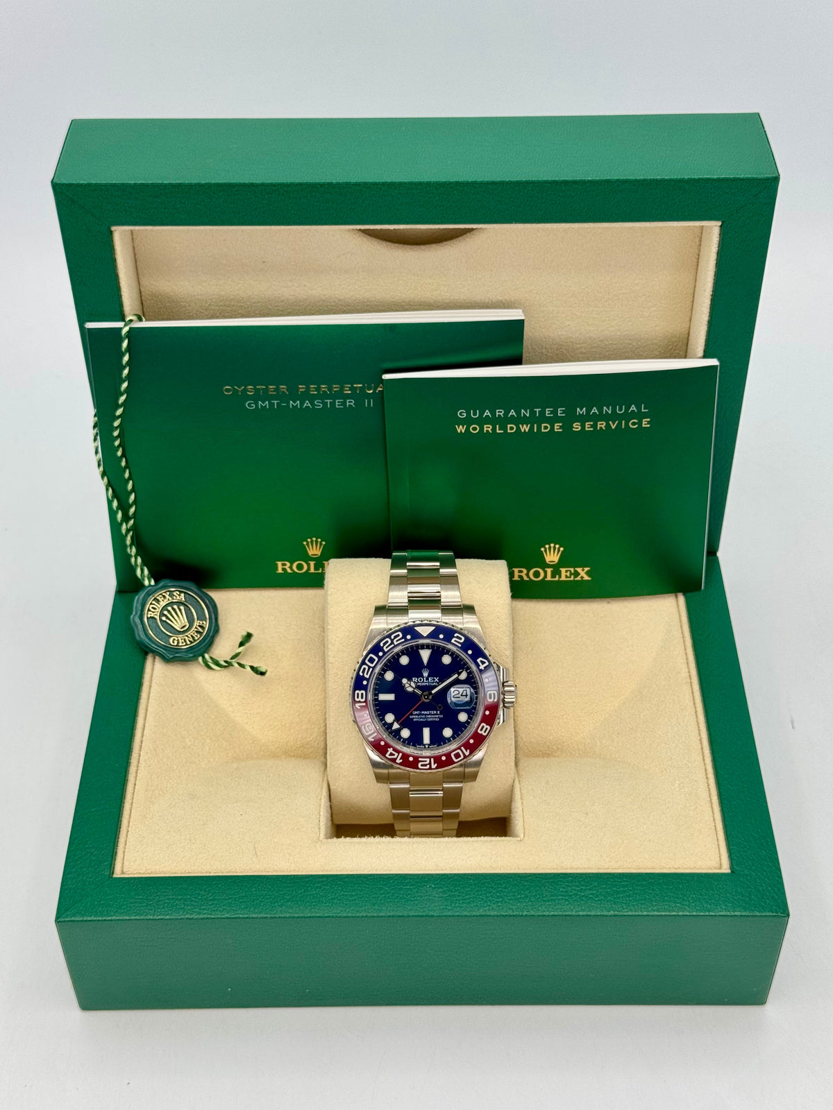 Rolex GMT-Master II "Pepsi" 40mm 126719BLRO White Gold Oyster