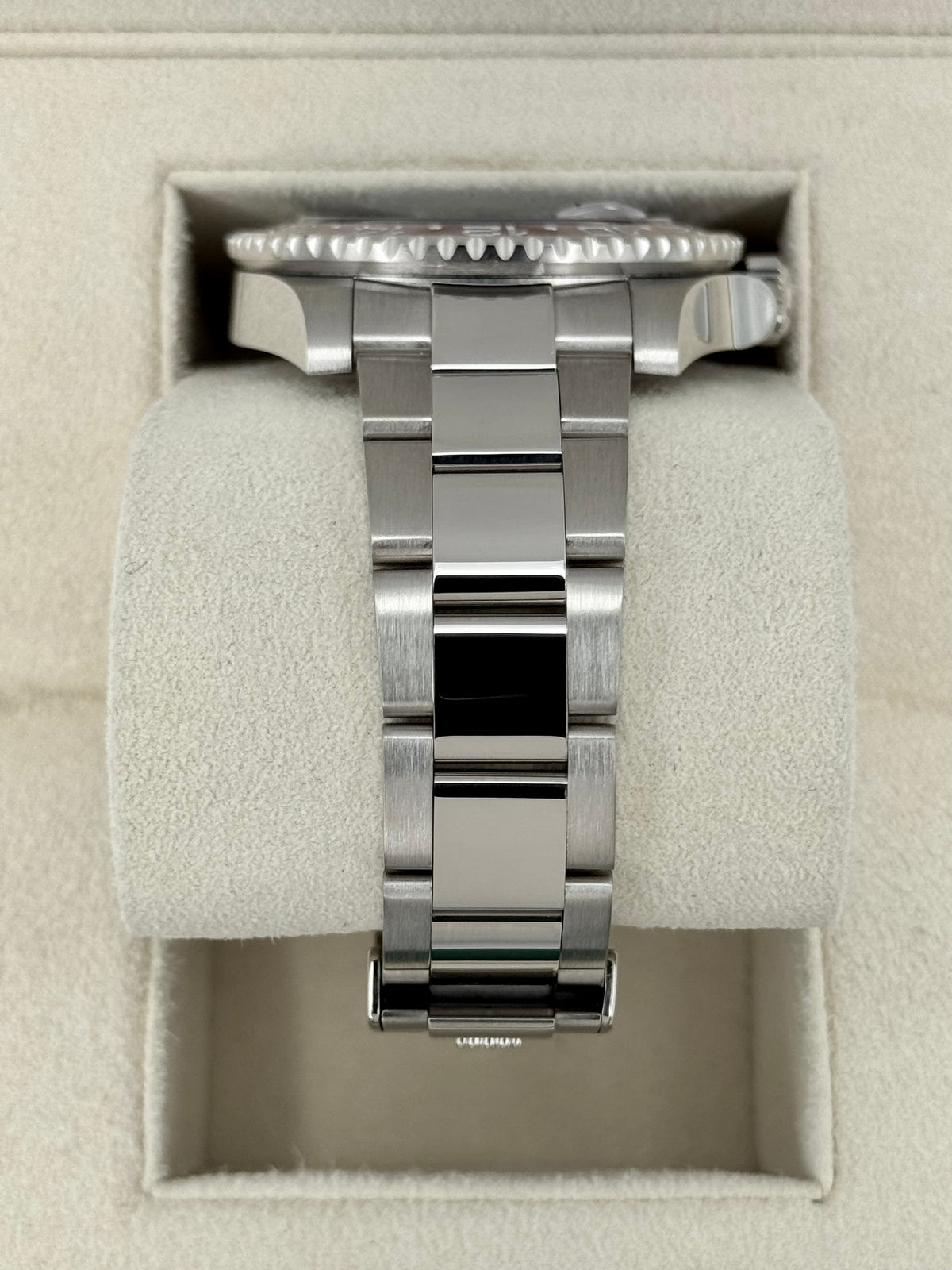 Rolex GMT-Master II "Pepsi" 40mm 126719BLRO White Gold Oyster