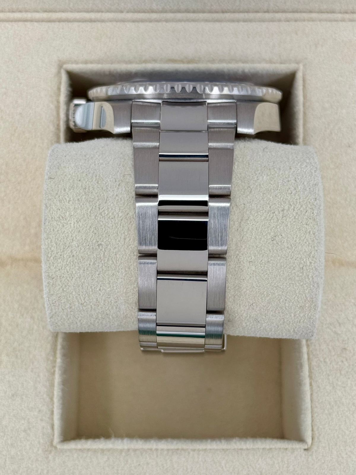 Rolex GMT-Master II "Pepsi" 40mm 126719BLRO White Gold Oyster