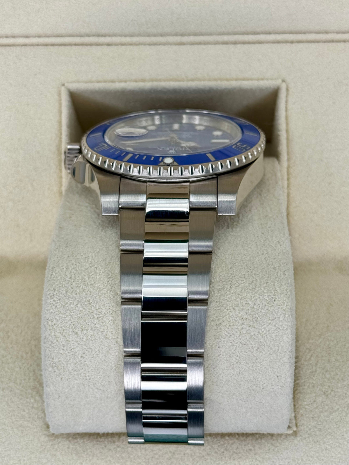 2012 Rolex Submariner "Smurf" 40mm 116619 White Gold Blue Dial