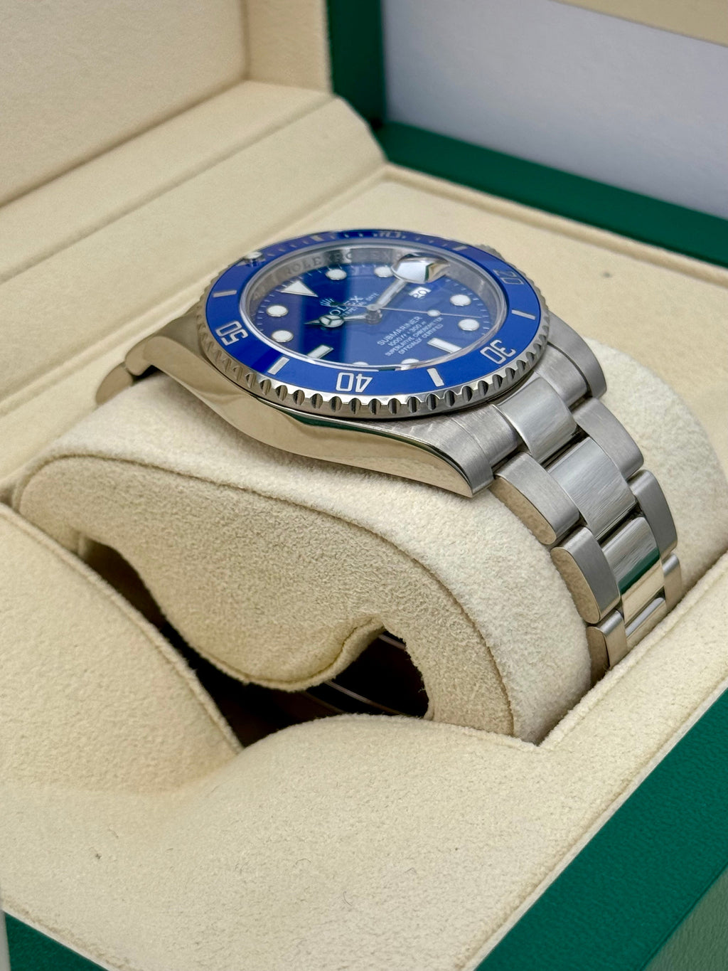 2012 Rolex Submariner "Smurf" 40mm 116619 White Gold Blue Dial