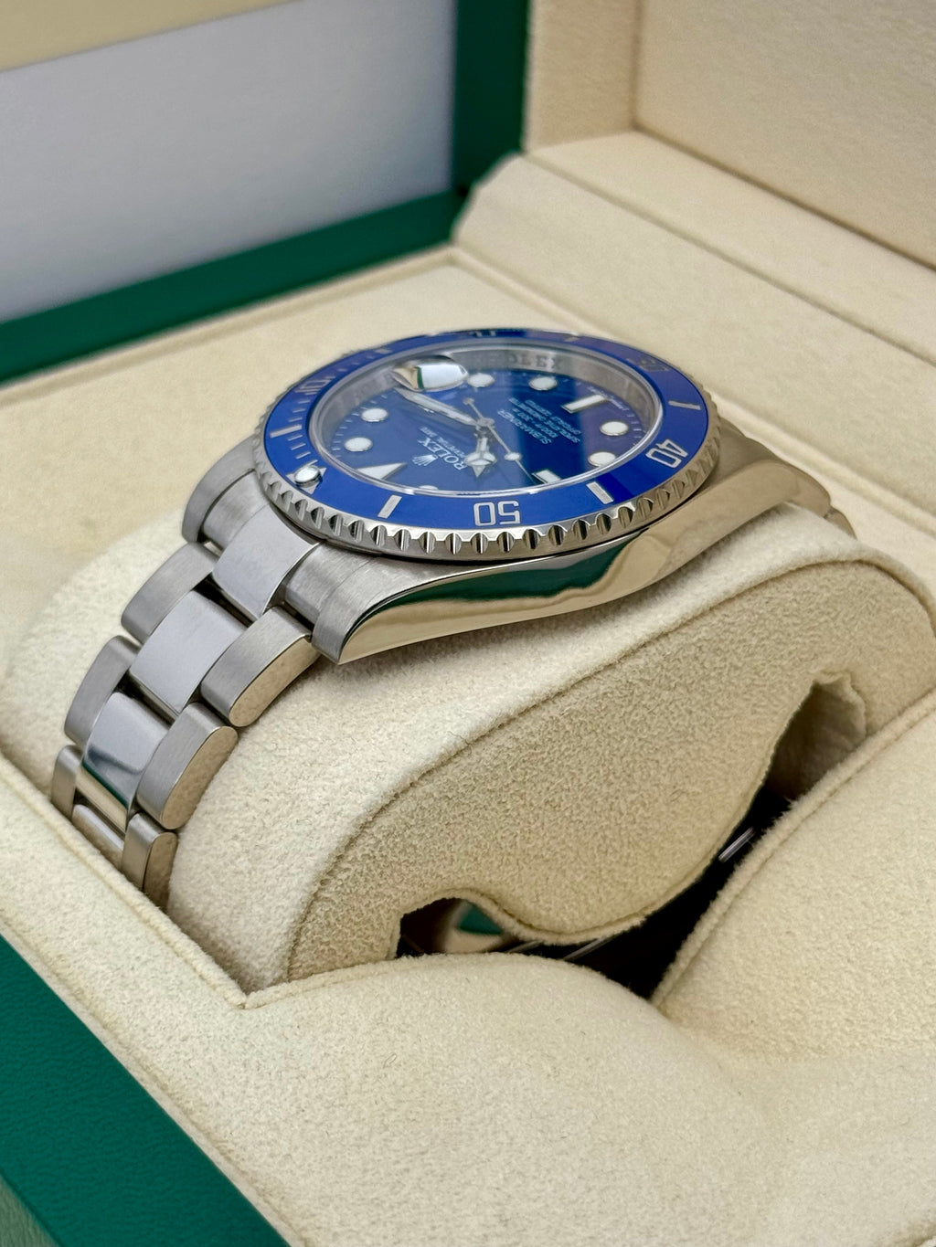2012 Rolex Submariner "Smurf" 40mm 116619 White Gold Blue Dial