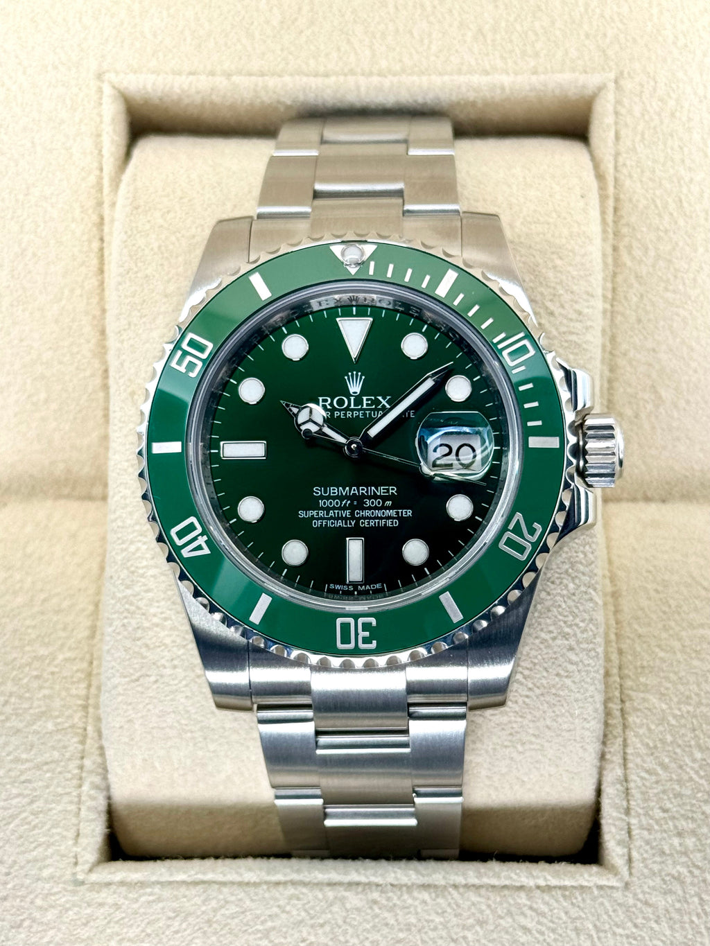 Submariner "Hulk" 40mm 116610LV Green Dial