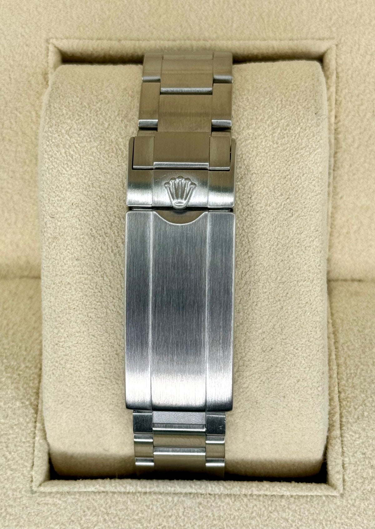Submariner "Hulk" 40mm 116610LV Green Dial