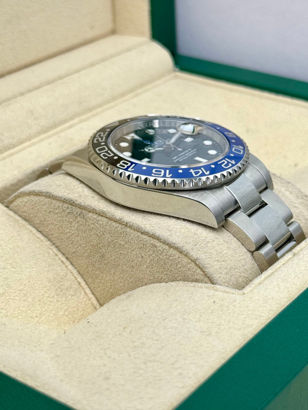 2014 Rolex GMT-Master II “Batman” 40mm 116710BLNR Oyster