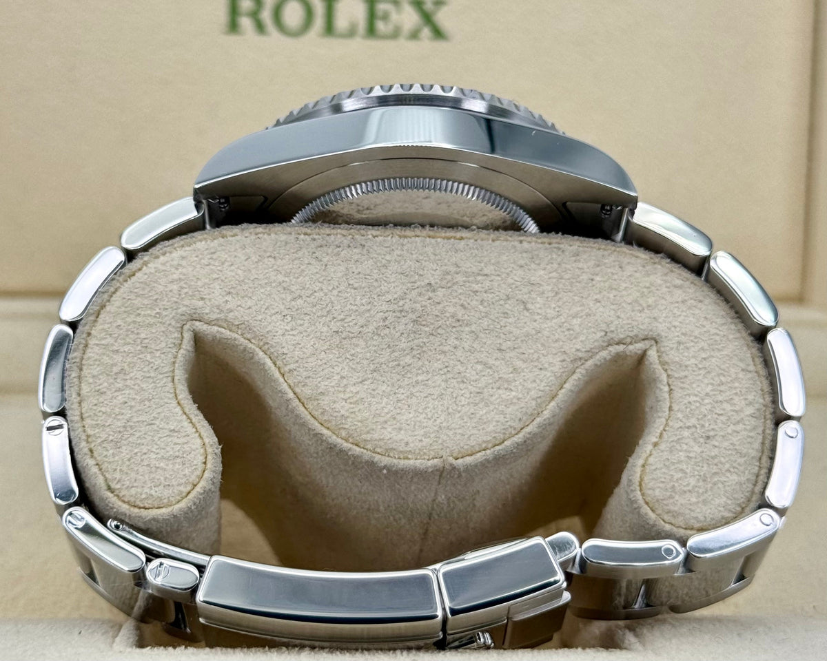 2014 Rolex GMT-Master II “Batman” 40mm 116710BLNR Oyster