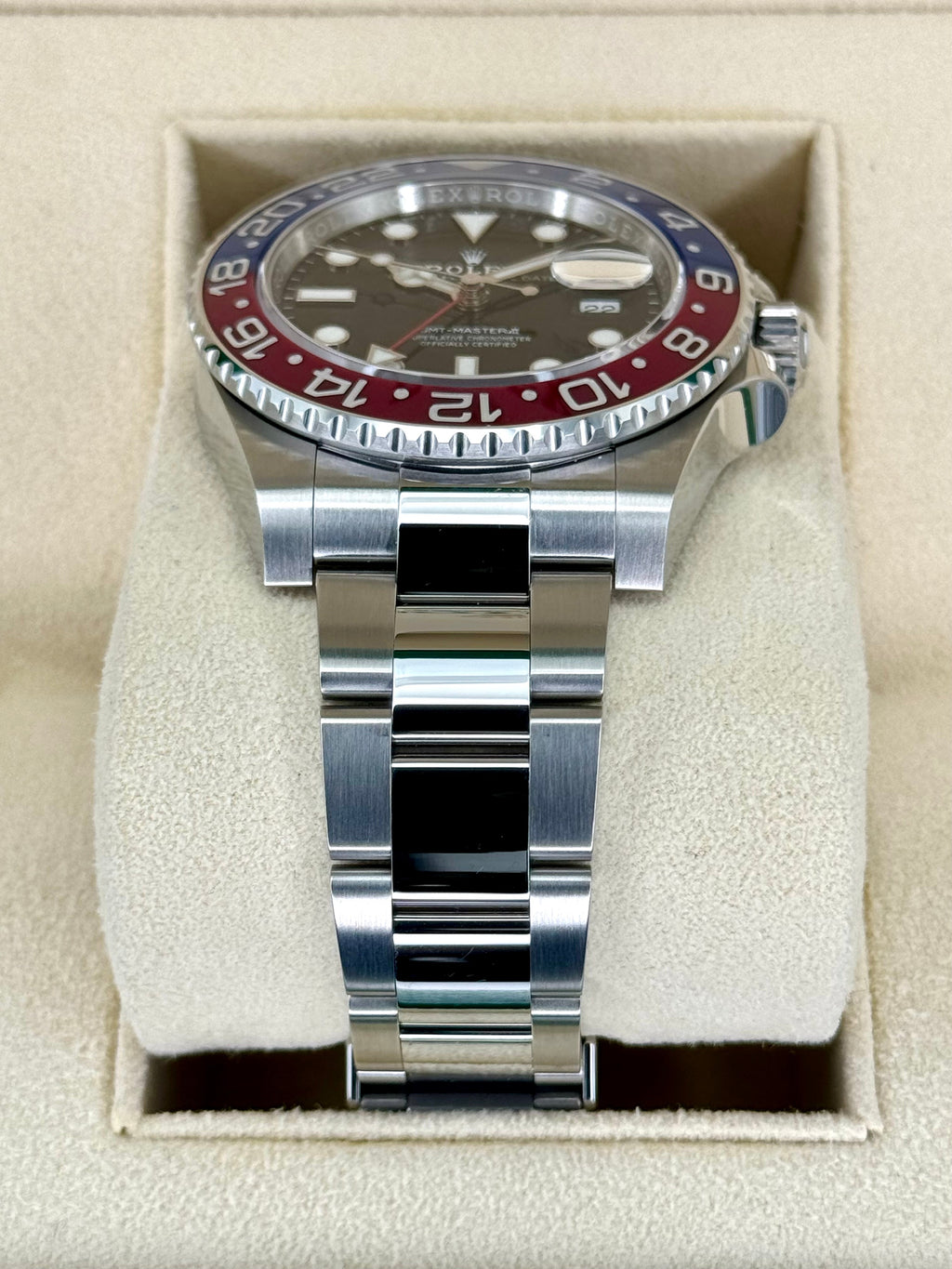 NEW 2022 GMT-Master II “Pepsi” 40mm 126710BLRO Oyster