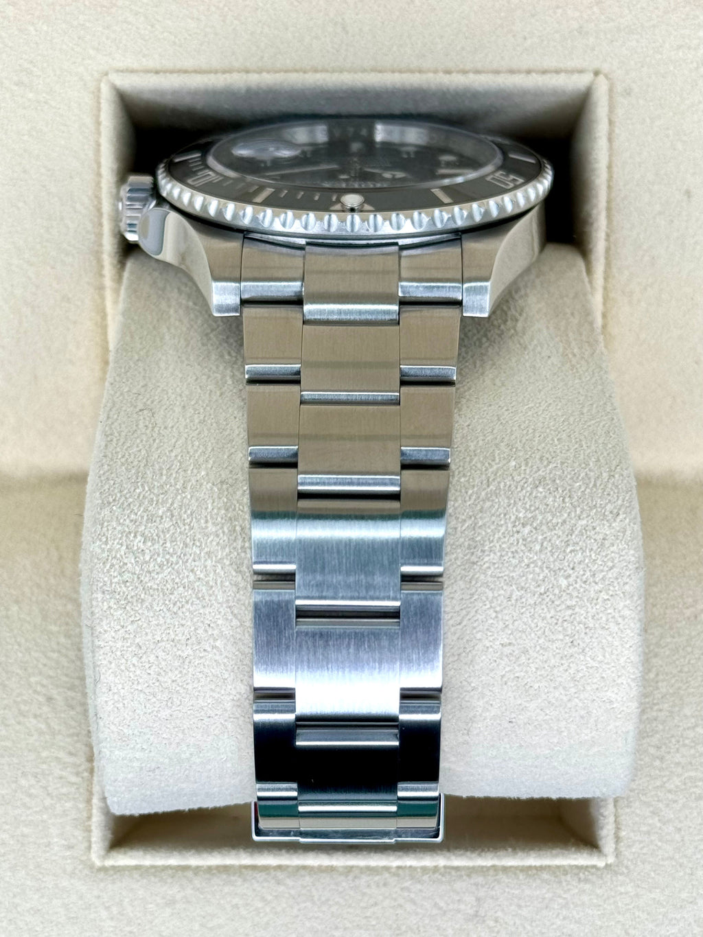 2021 Rolex Submariner 41mm 126610LN Stainless Steel Black Dial