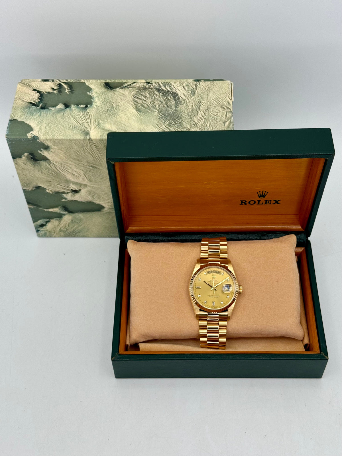 1987 Rolex Day-Date 36mm 18038 Presidential Champagne Diamond Dial