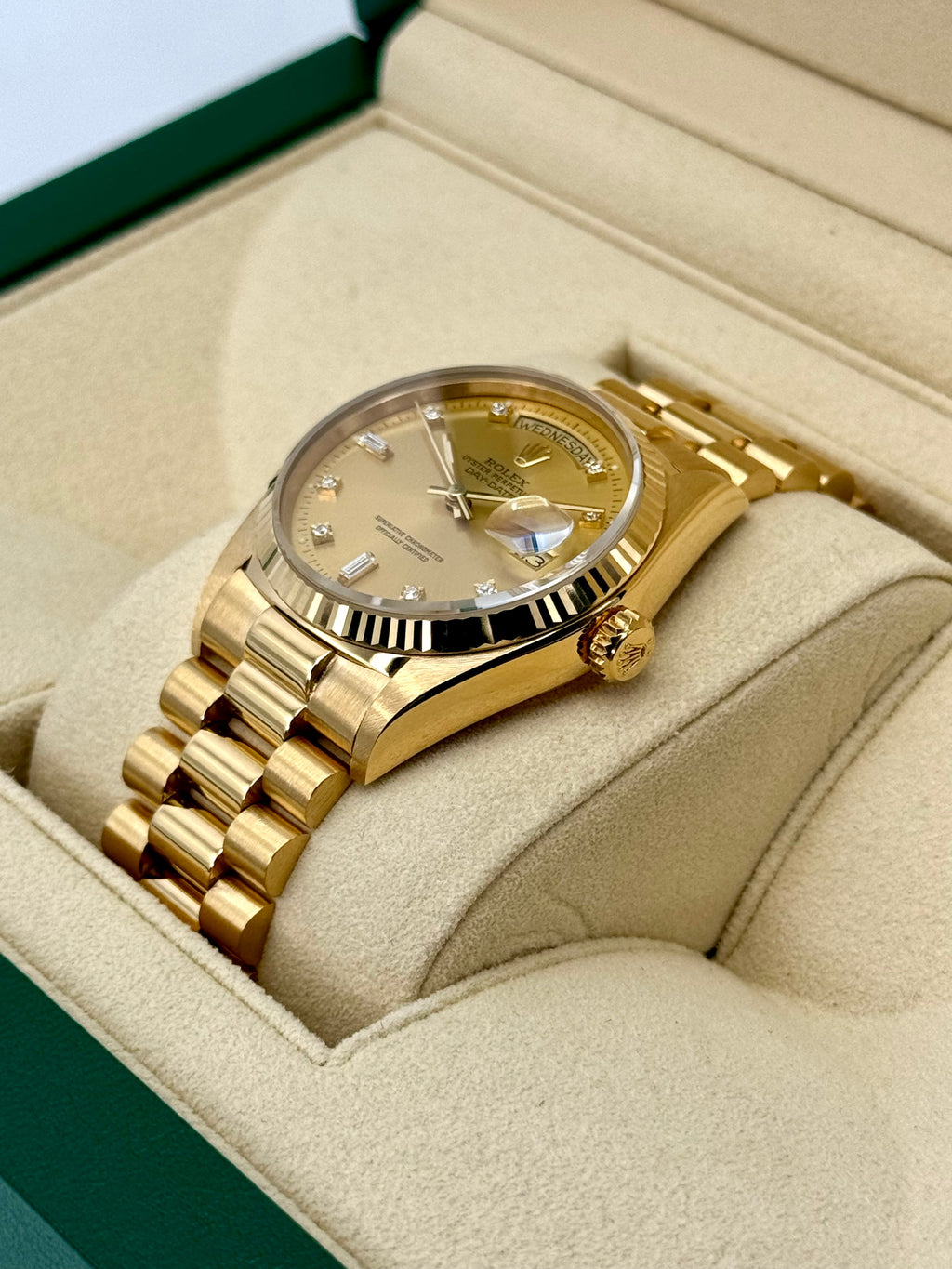 1987 Rolex Day-Date 36mm 18038 Presidential Champagne Diamond Dial